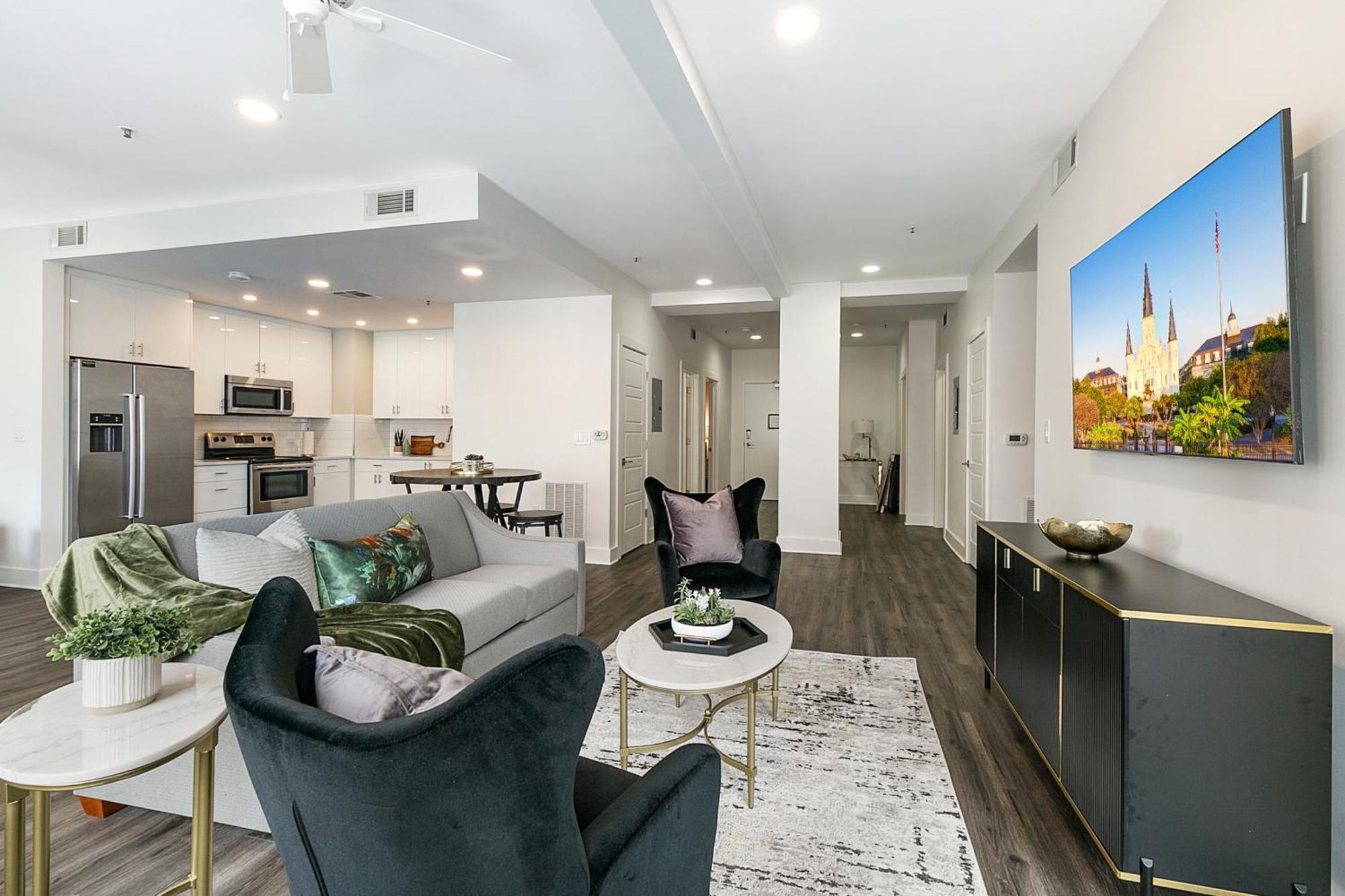 Apartment Spacious Luxury 4br Moments From French Quarter