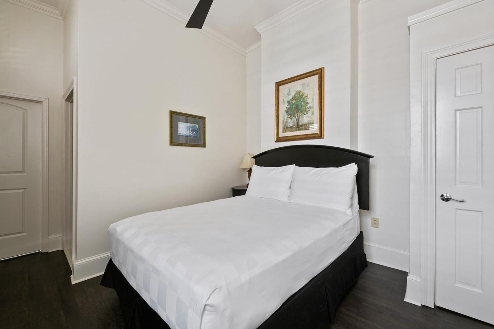 Hotel Historic Streetcar 2*