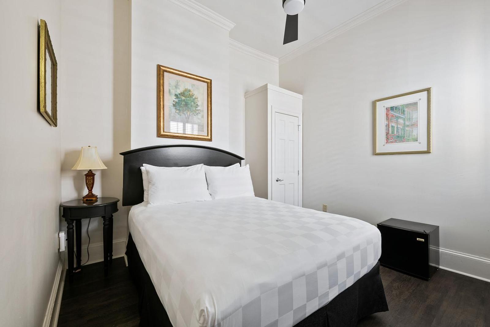 Hotel Historic Streetcar