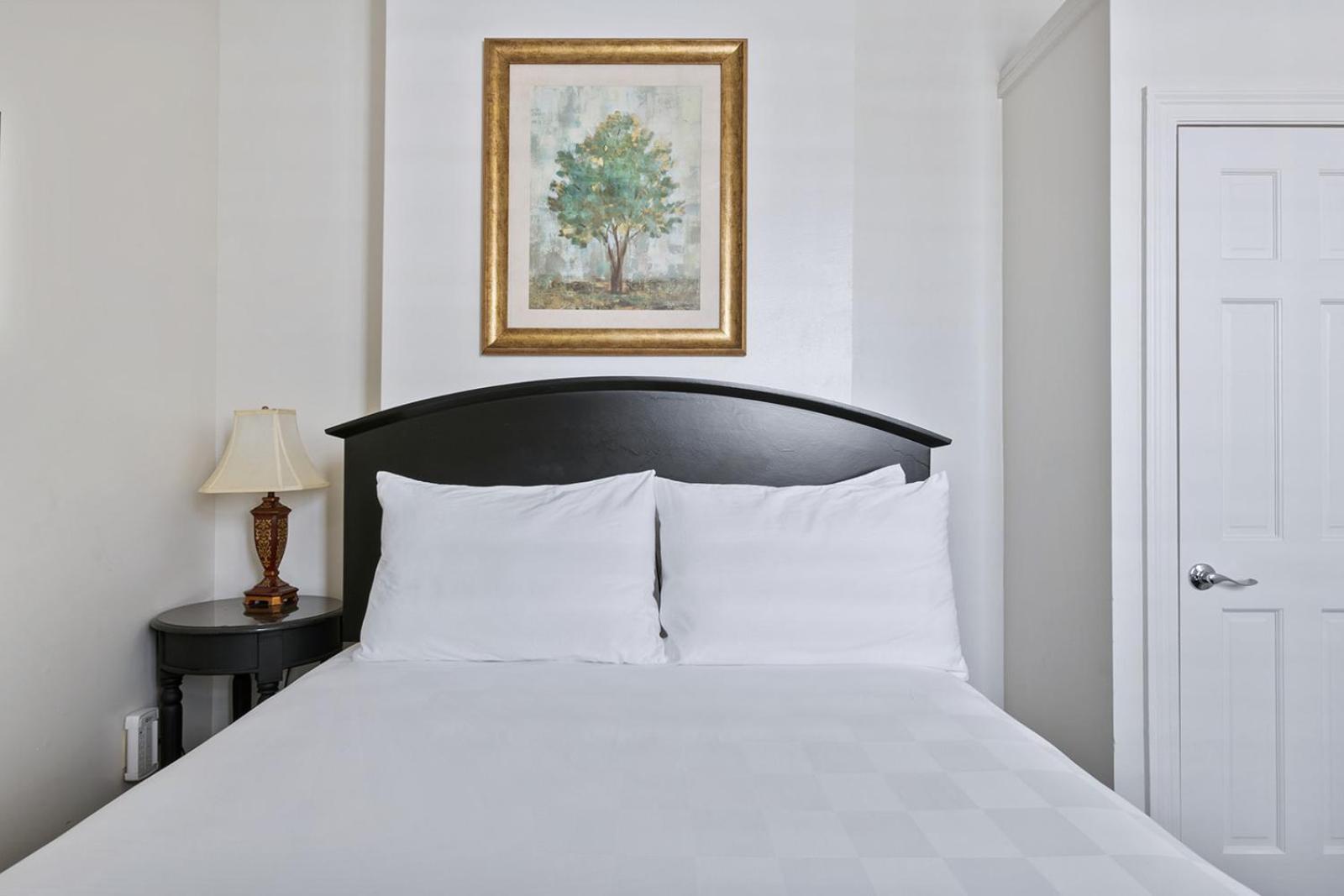 Historic Streetcar Hotel 2*