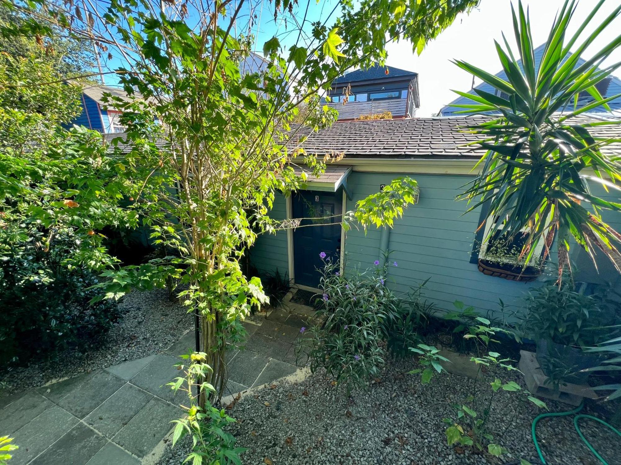 Apartment One Bedroom With Hot Tub 2 Blocks To Magazine Street *