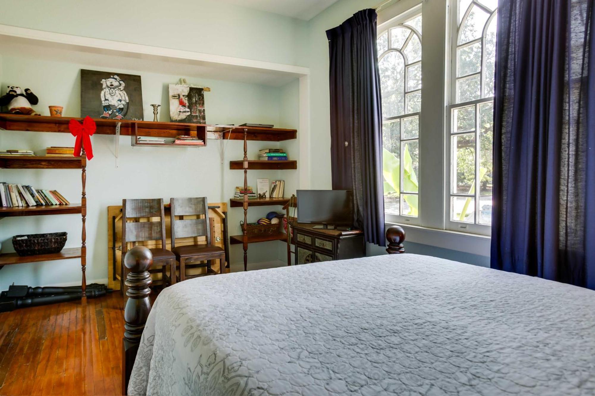 Apartment Great - 4 Miles From Downtown! *