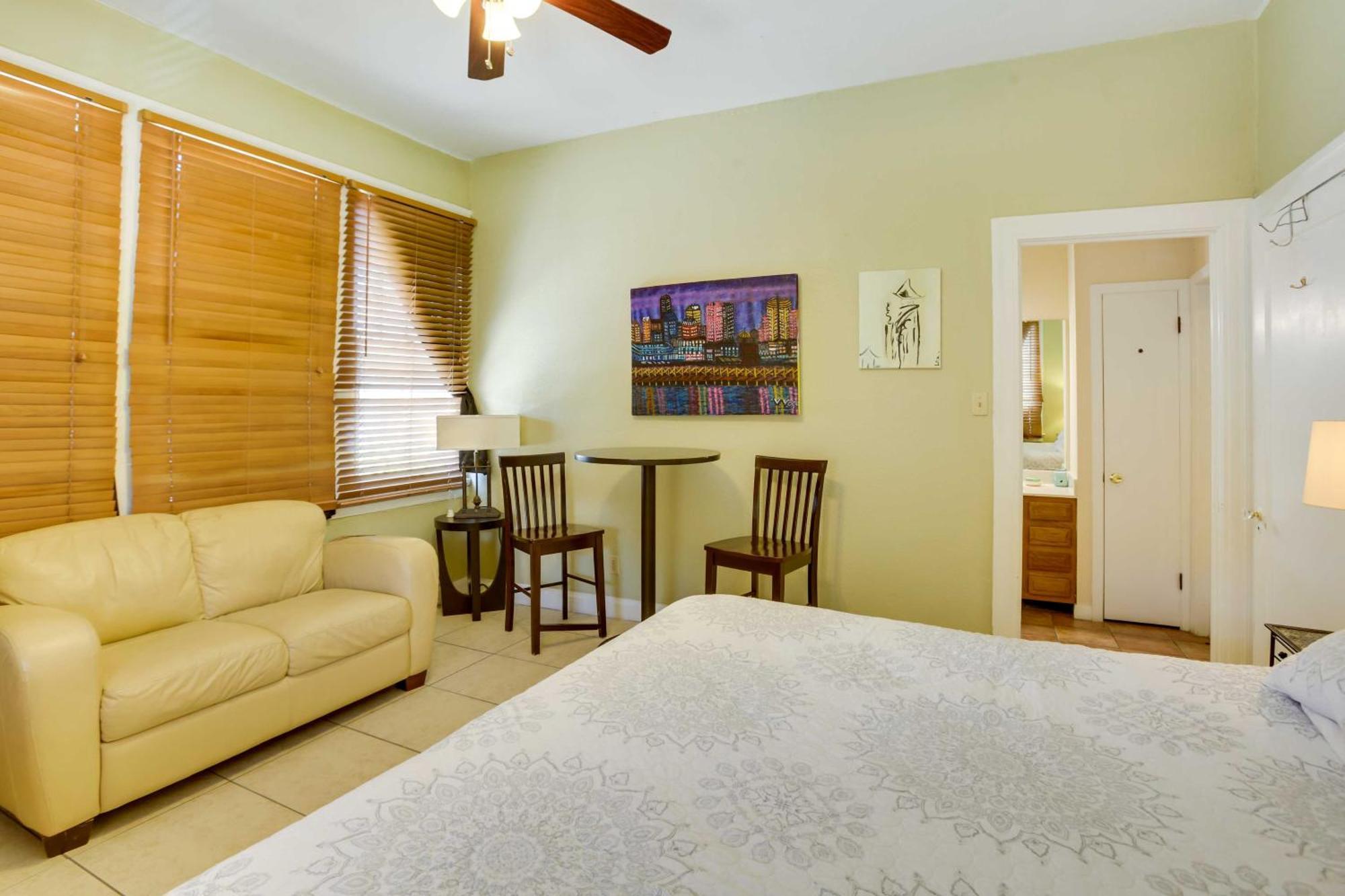 Apartment Great - 4 Miles From Downtown! New Orleans