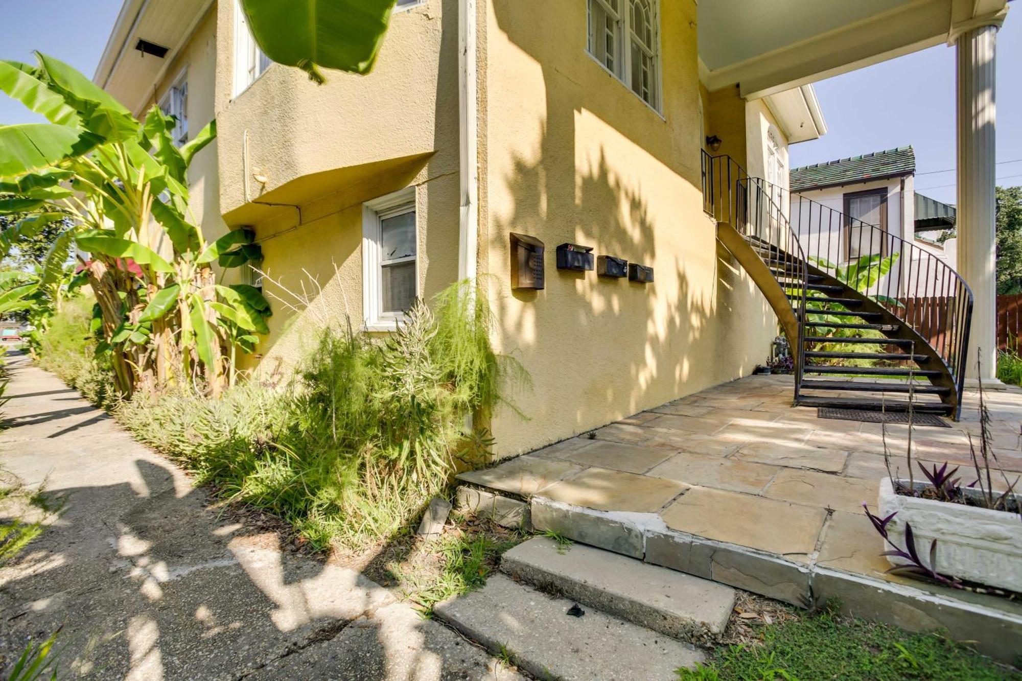 Apartment Great - 4 Miles From Downtown!