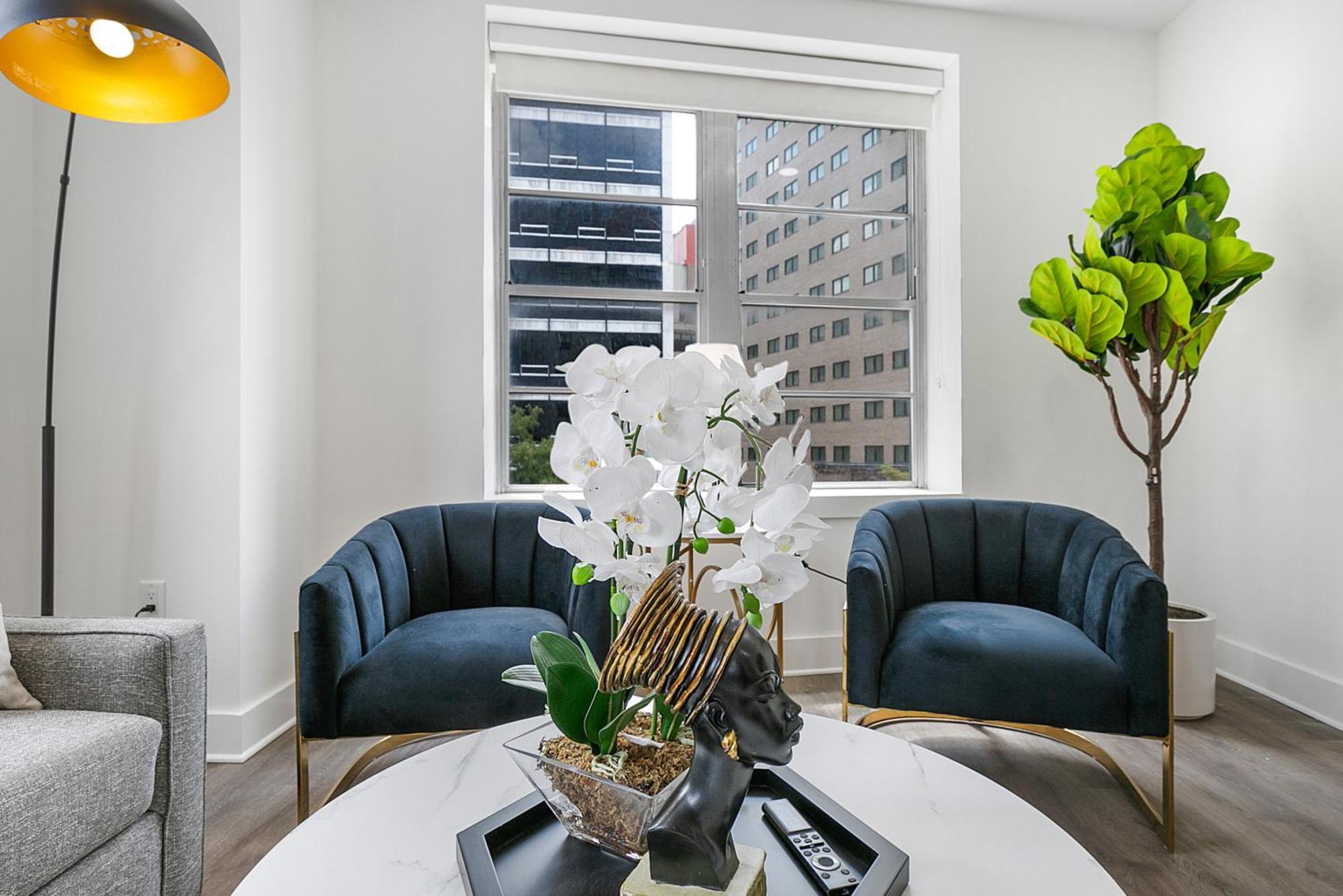 Apartment Chic 4br In California Building New Orleans