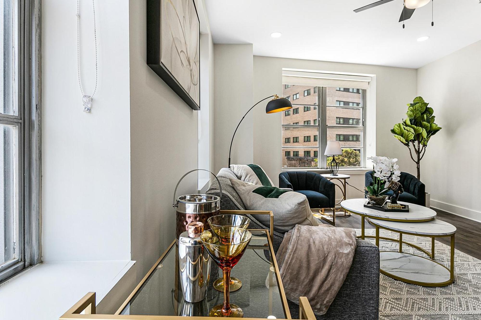 Chic 4br In California Building Apartment New Orleans