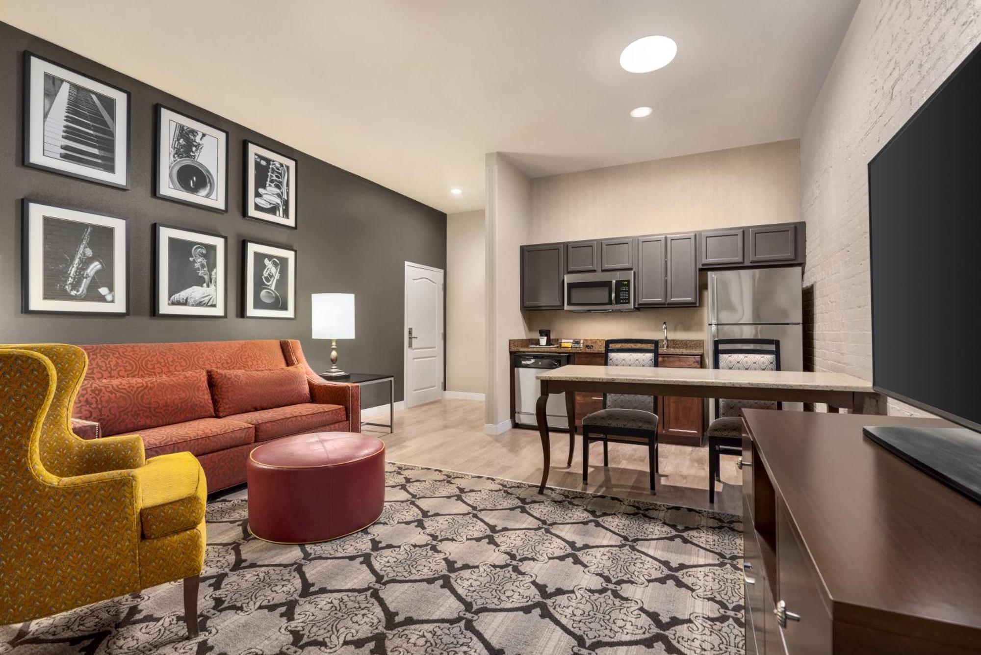Hotel Hampton And Convention Center New Orleans
