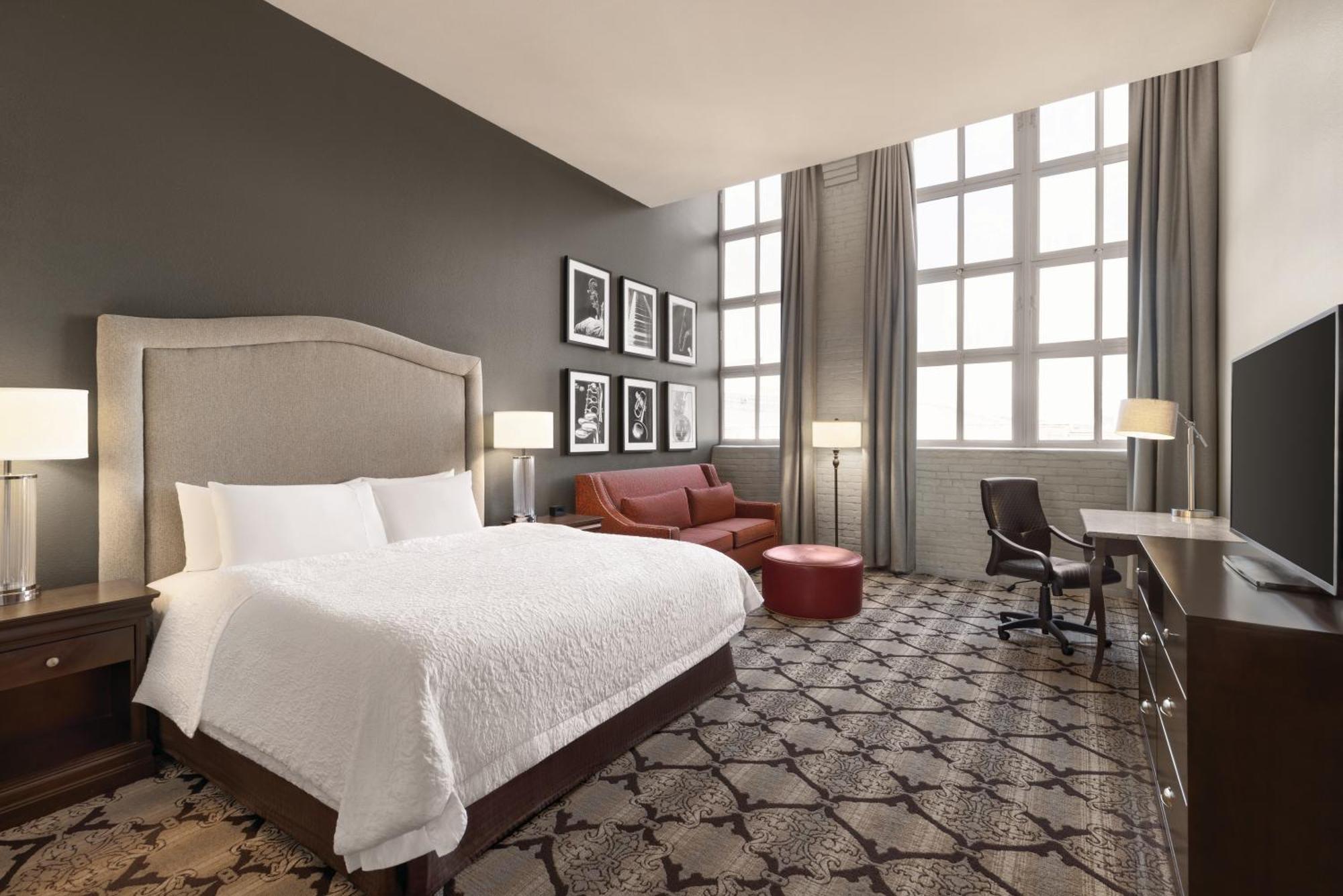 Hotel Hampton And Convention Center New Orleans