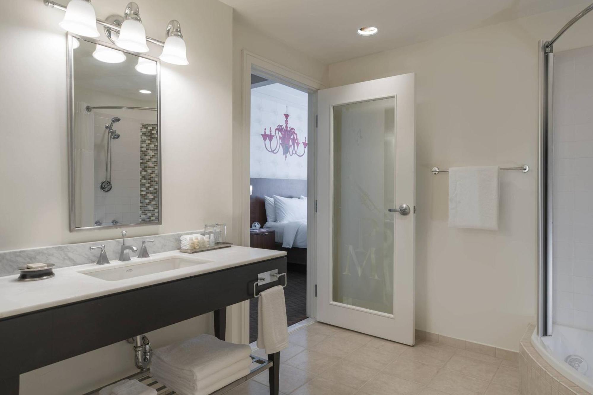 Renaissance Pere Marquette French Quarter Area Hotel New Orleans