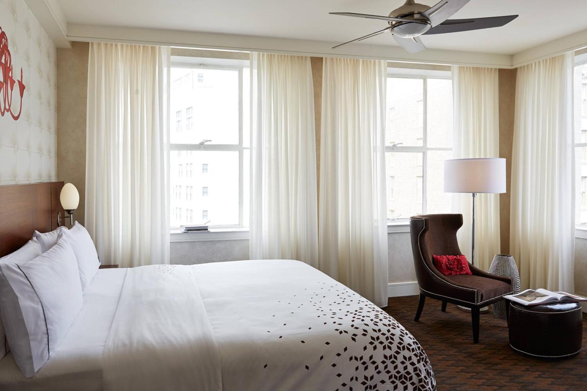 Renaissance Pere Marquette French Quarter Area Hotel New Orleans