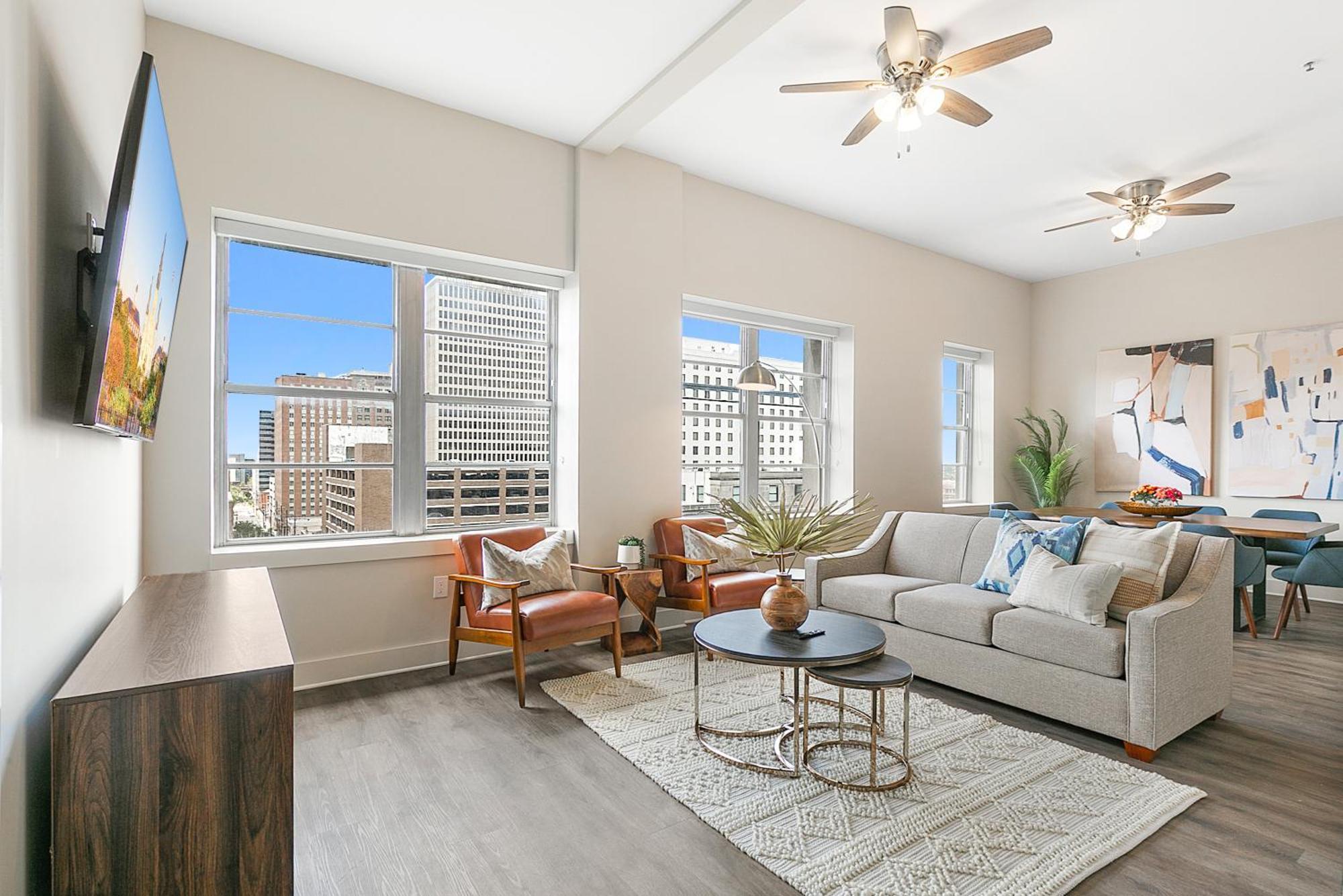 Spacious 4b Oasis Steps From French Quarter - Your Nola Dream Awaits!