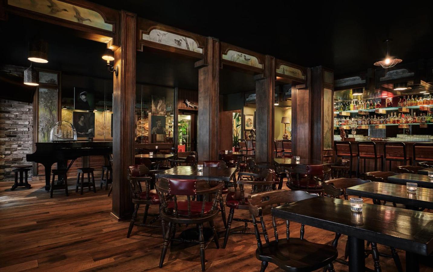 Hotel Pontchartrain St. Charles Avenue New Orleans