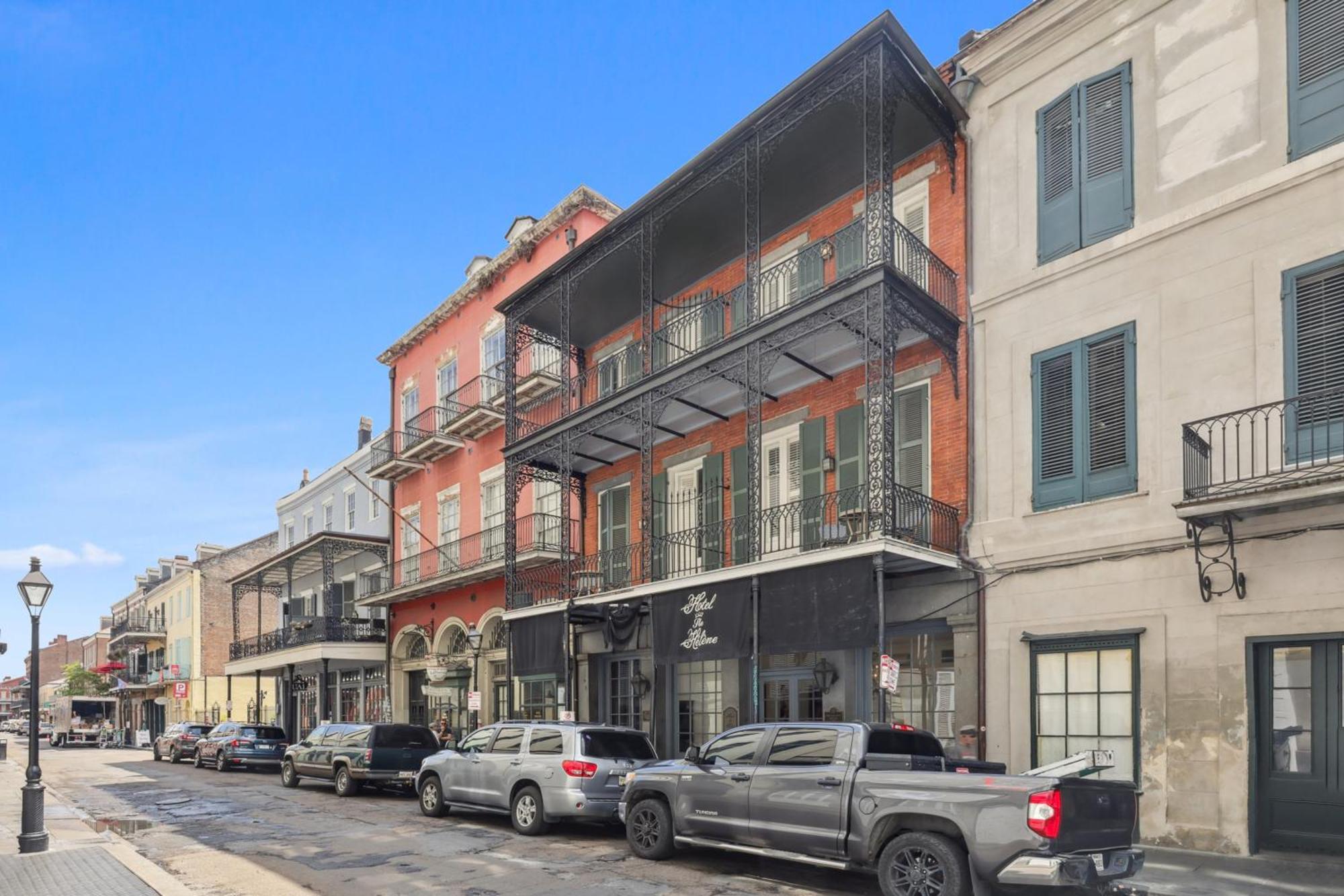 Apartment Roami At St. Helene