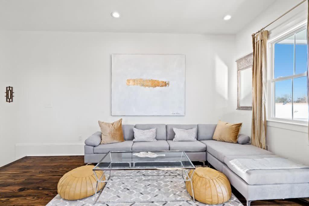 Elegant 4bd With Pool And Off Street Parking New Orleans