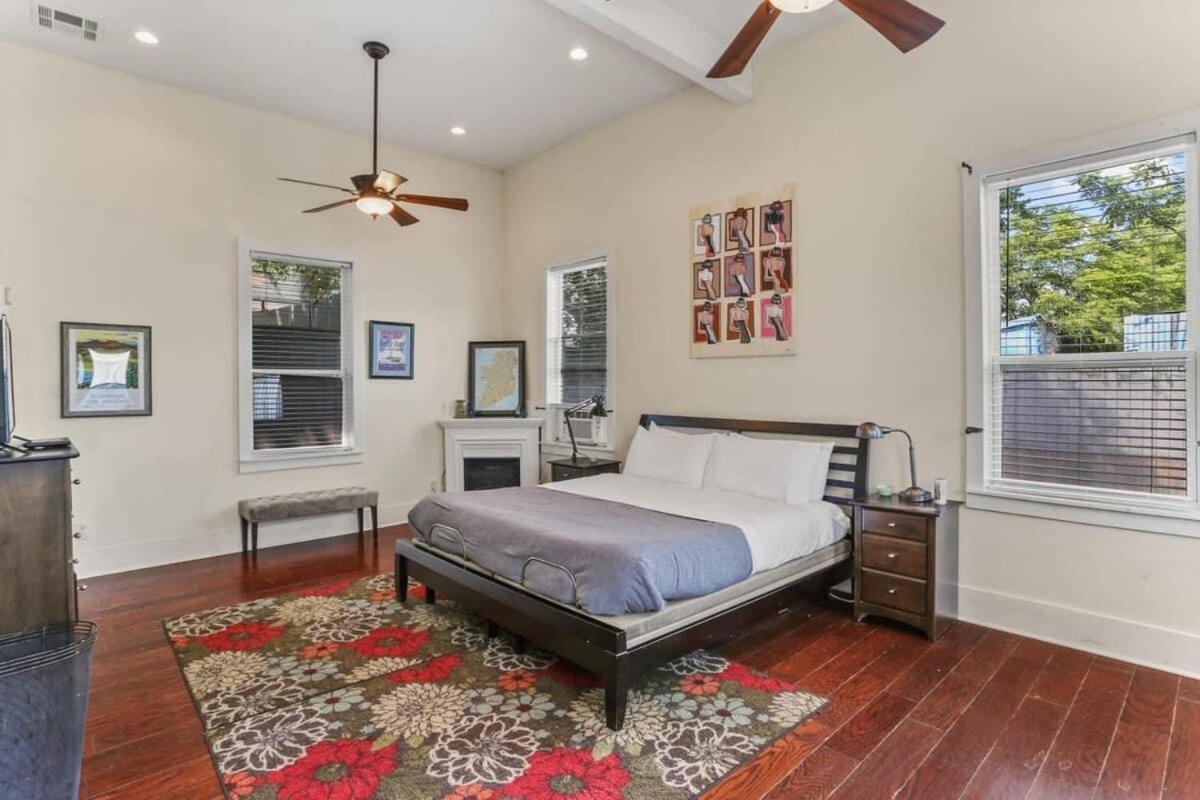 Holiday home Art Filled Sanctuary In The Heart Of Mid