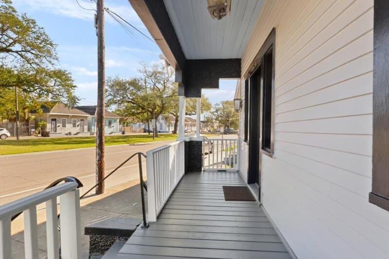 Fabulous Franklin Steps From St Claude Ave New Orleans