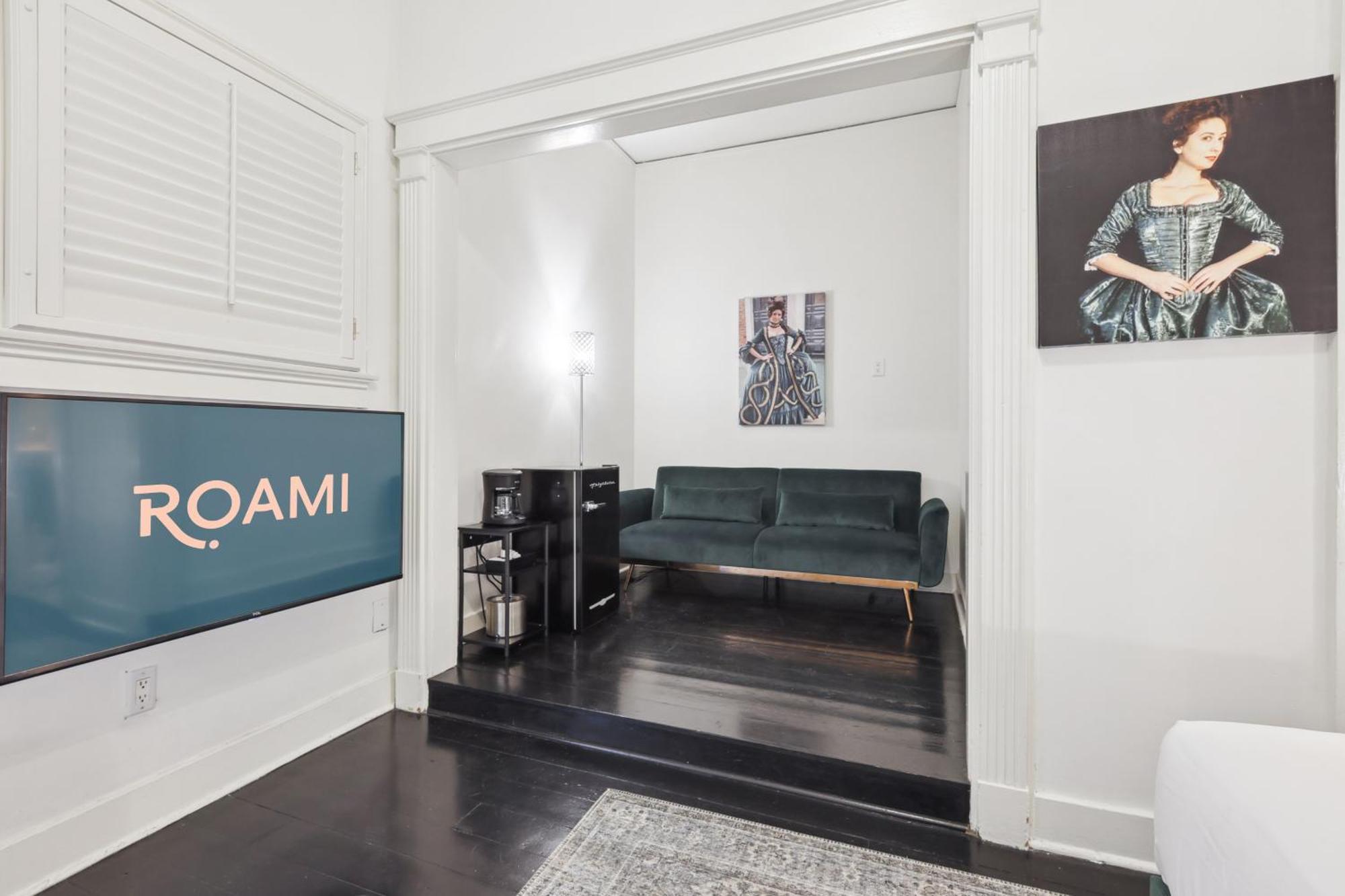 Roami At St. Helene Apartment New Orleans