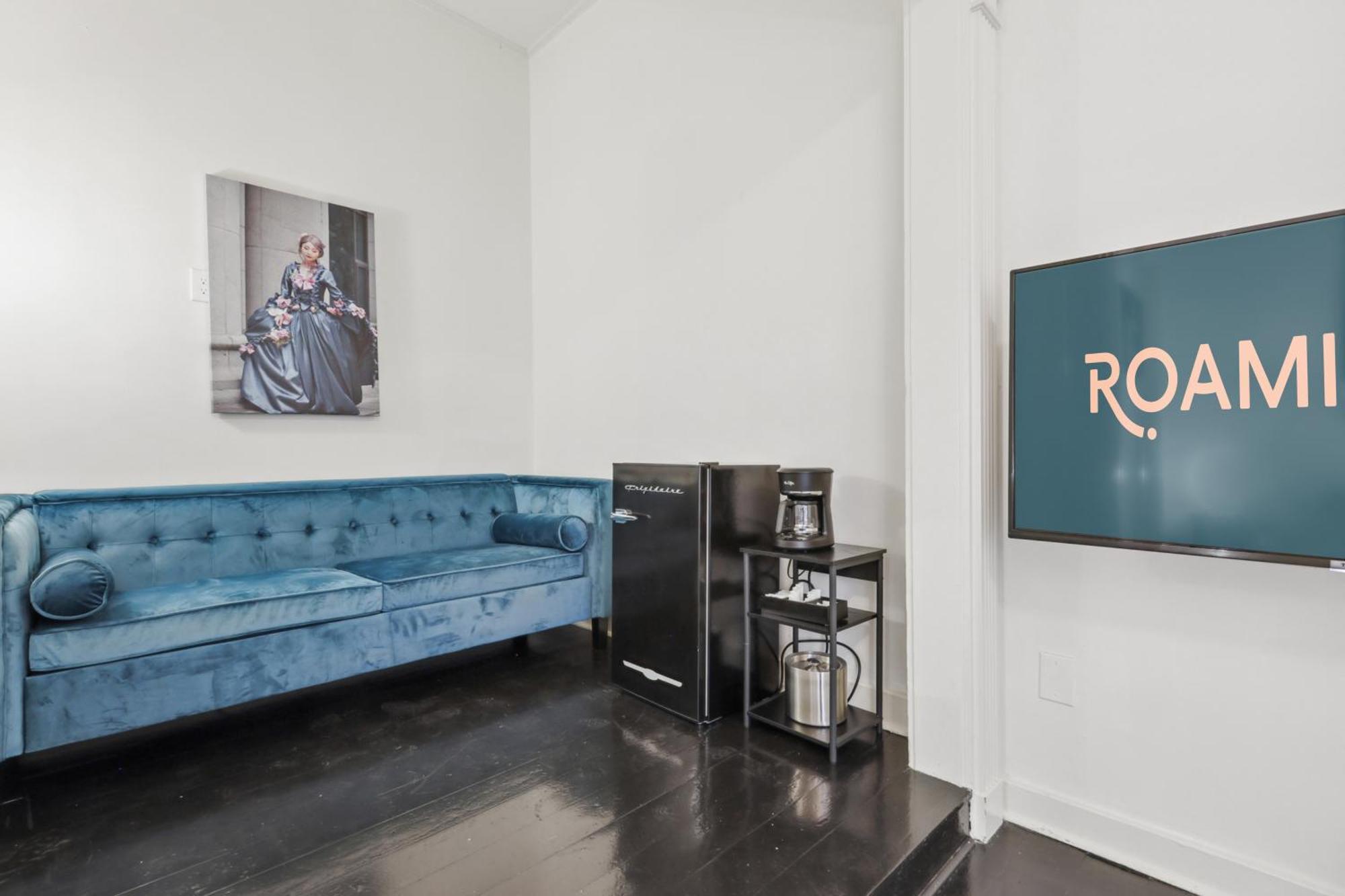 Roami At St. Helene Apartment New Orleans