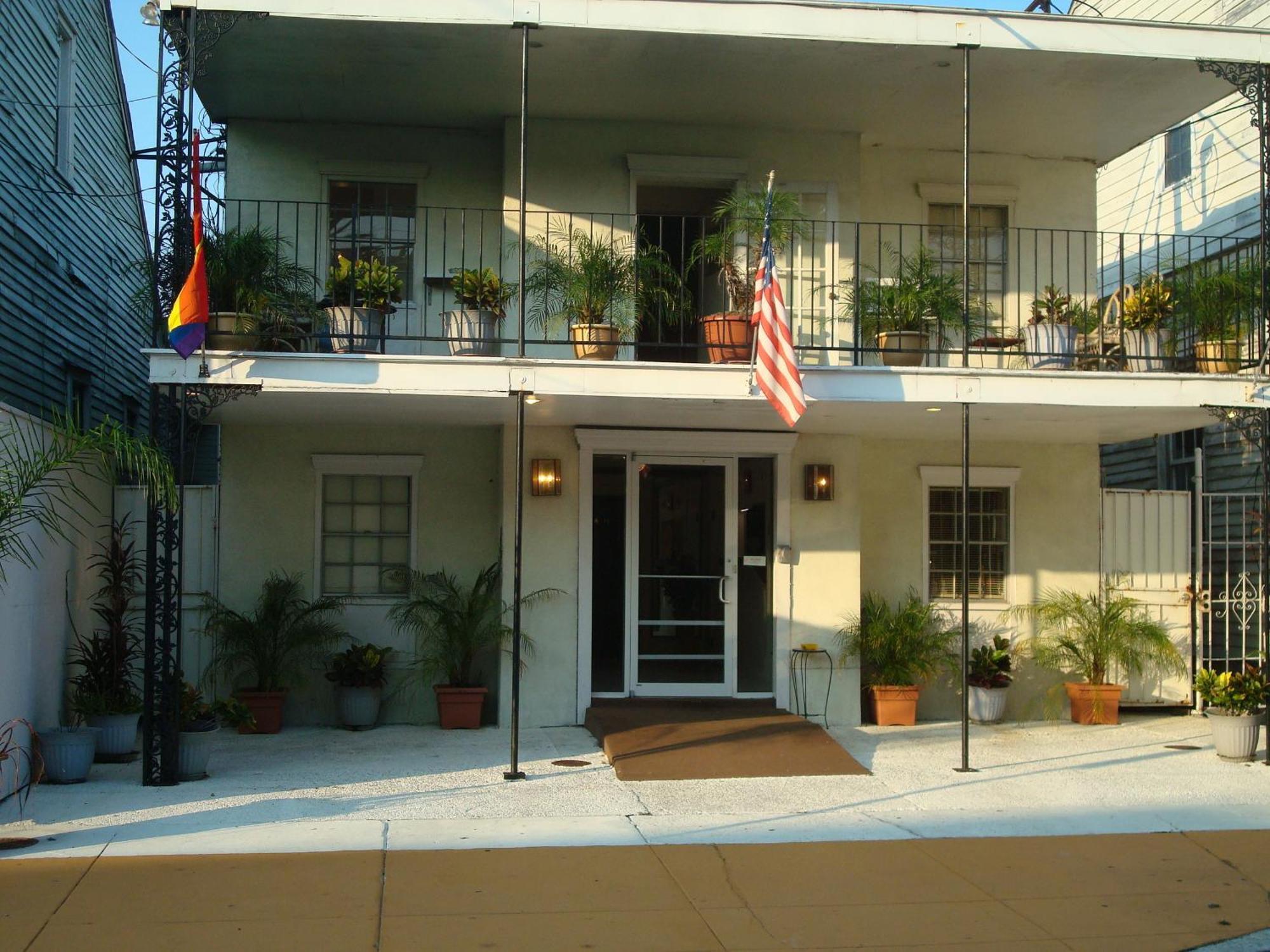 Hotel Empress *