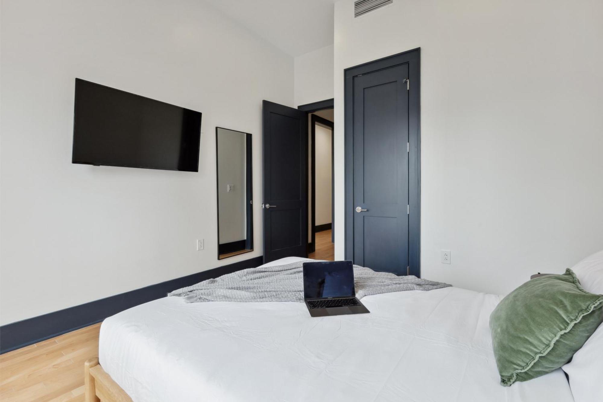 Apartment Roami At 714 Canal