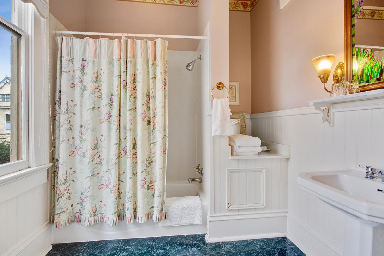 Bed & Breakfast Maison Perrier 4*