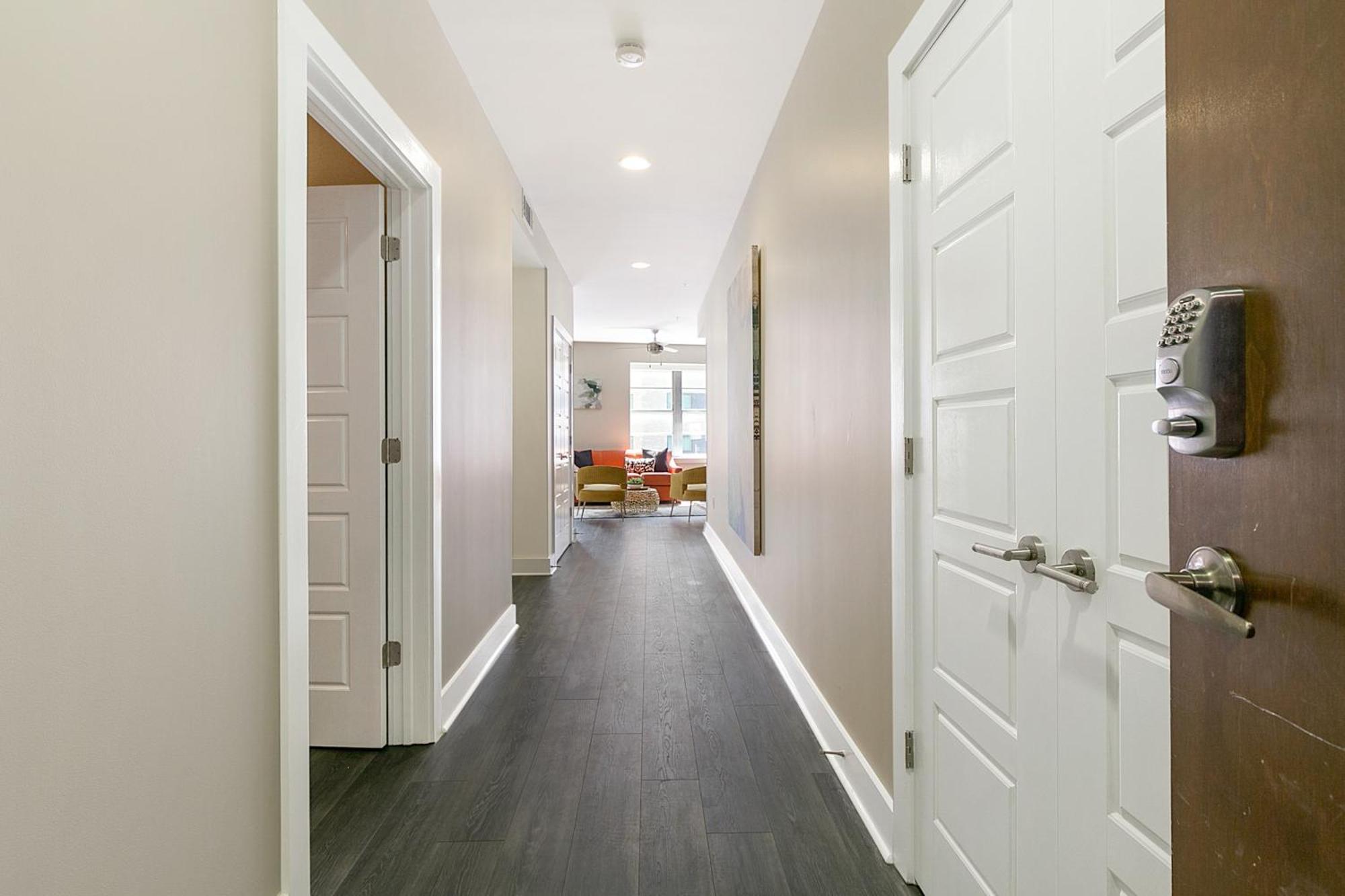 Nola Charm - Luxury 4-bed Retreat Steps From French Quarter *