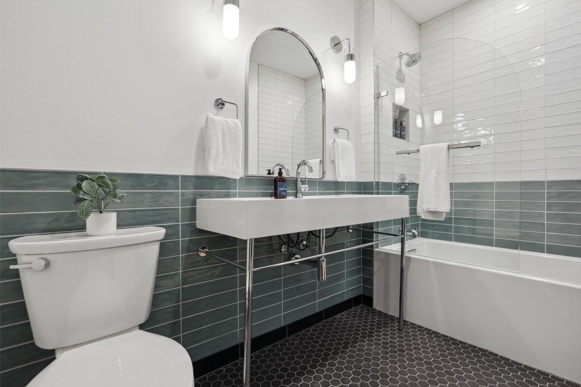 Apartment Roami At 714 Canal