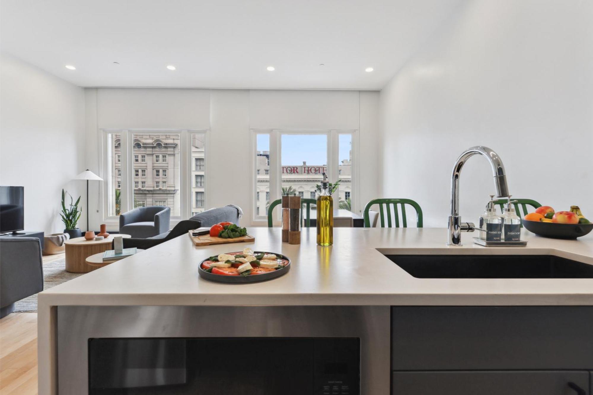 Roami At 714 Canal Apartment *
