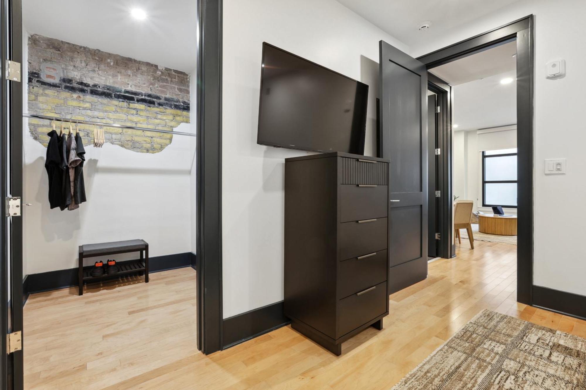 Apartment Roami At 714 Canal *