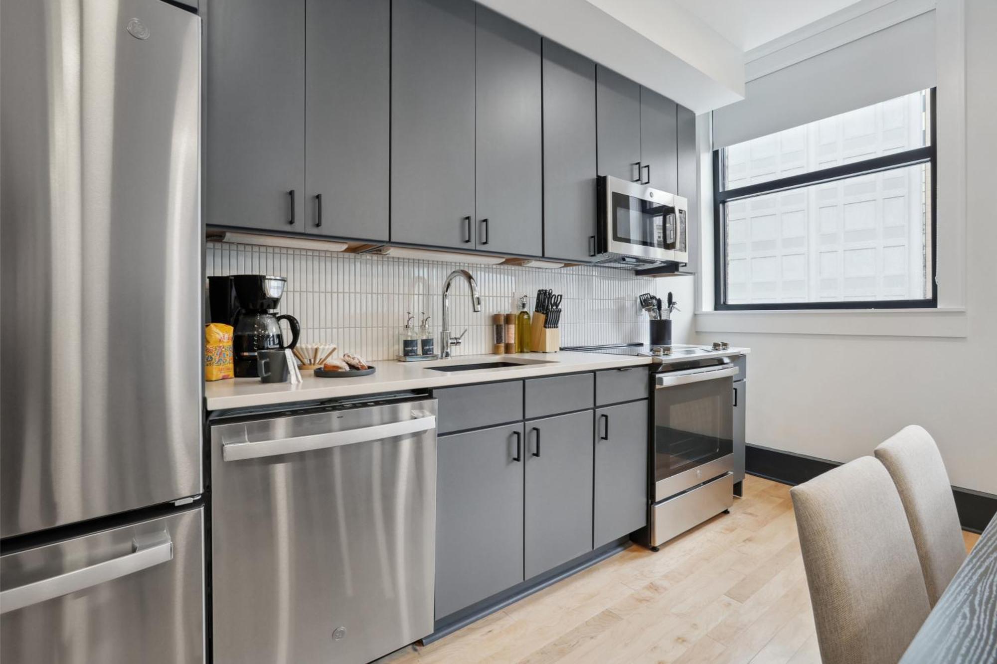 Apartment Roami At 714 Canal New Orleans