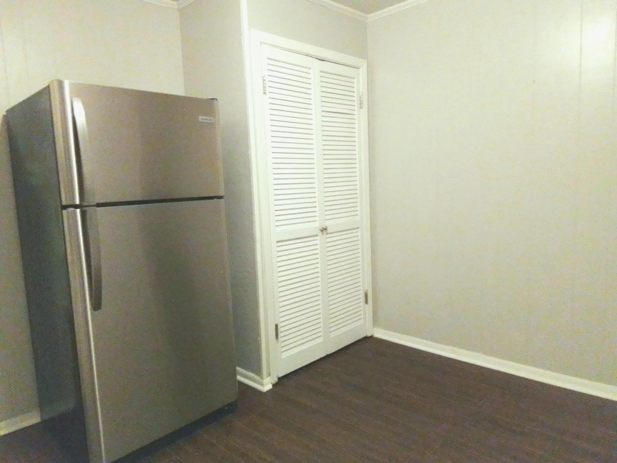 Holiday home Cheeful, 2bed X 1bath Brick House