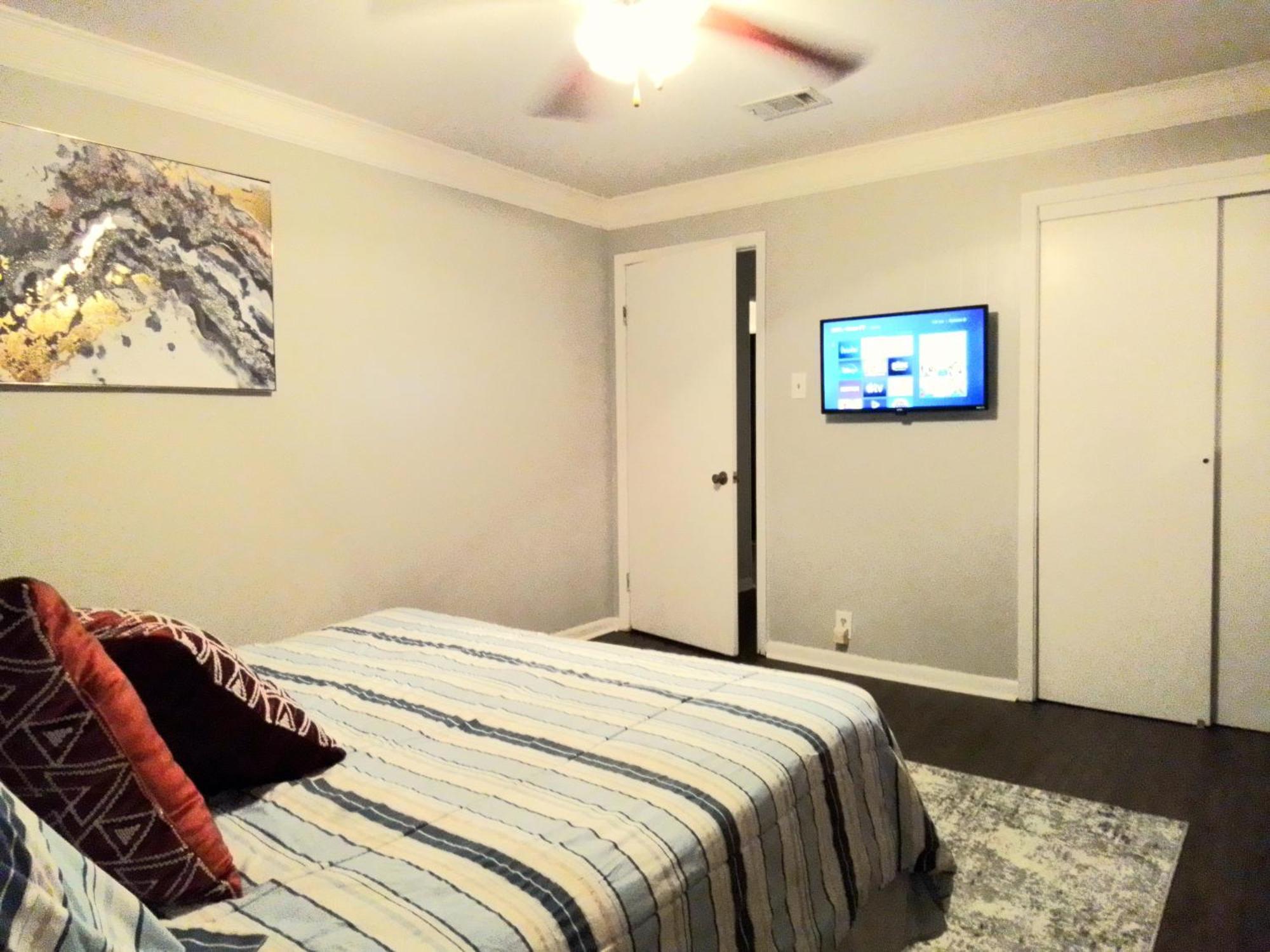 Holiday home Cheeful, 2bed X 1bath Brick House