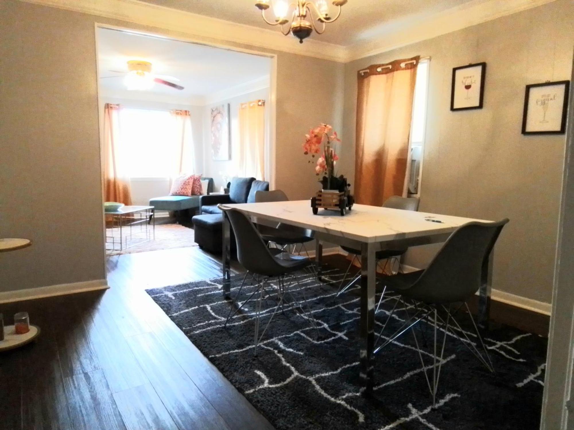 Holiday home Cheeful, 2bed X 1bath Brick House *
