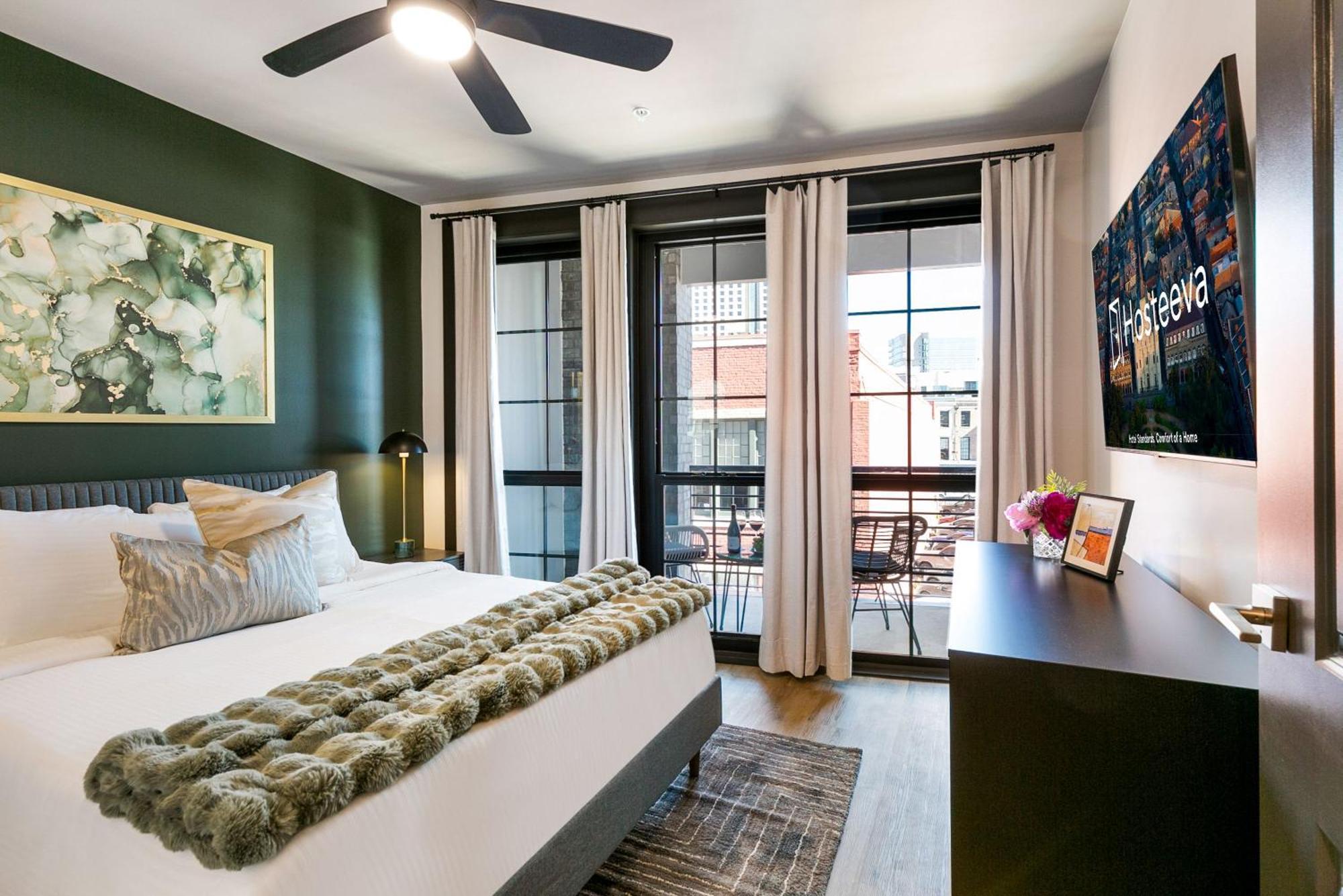 The Pelican By Hosteeva Apartment