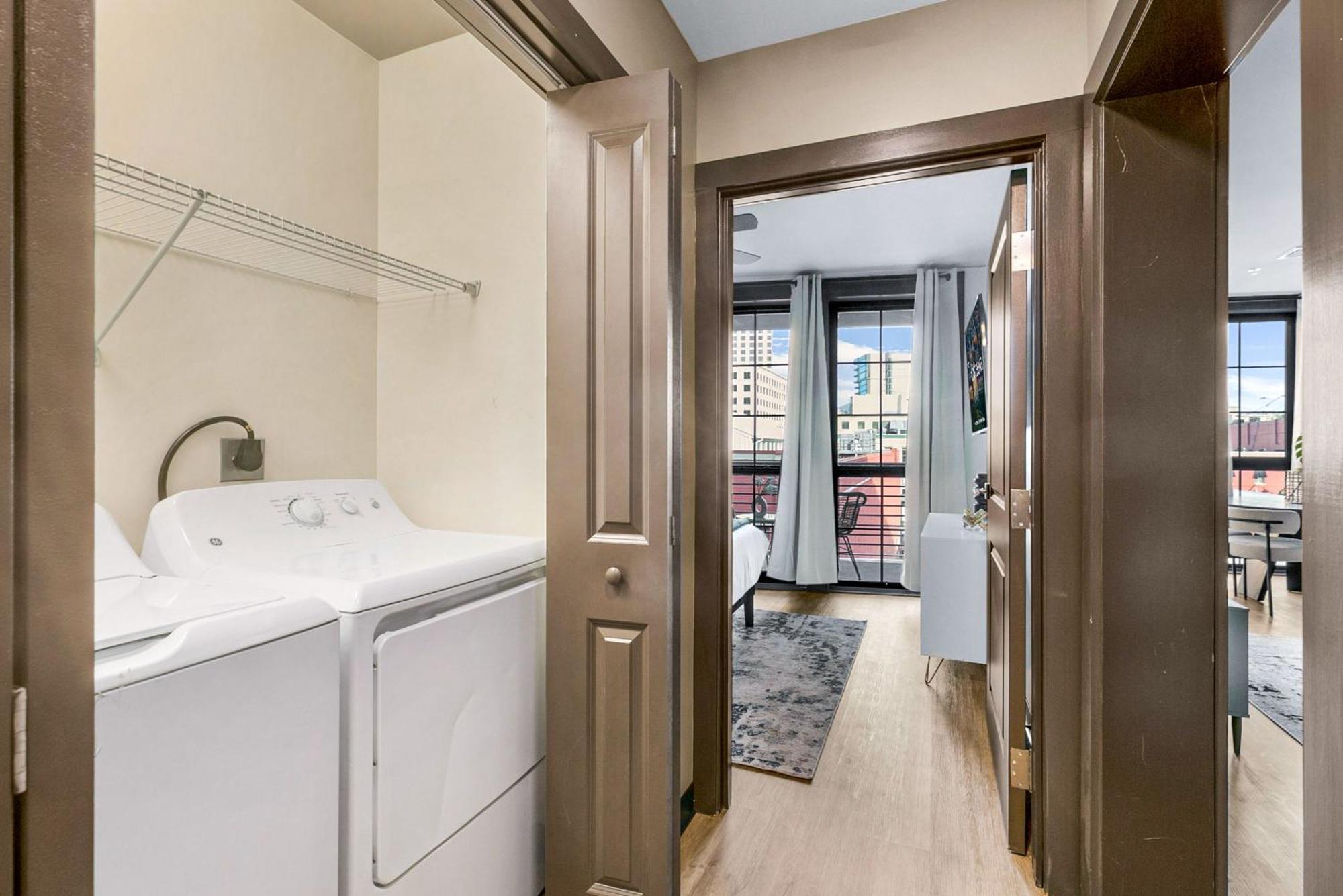 The Pelican By Hosteeva Apartment *