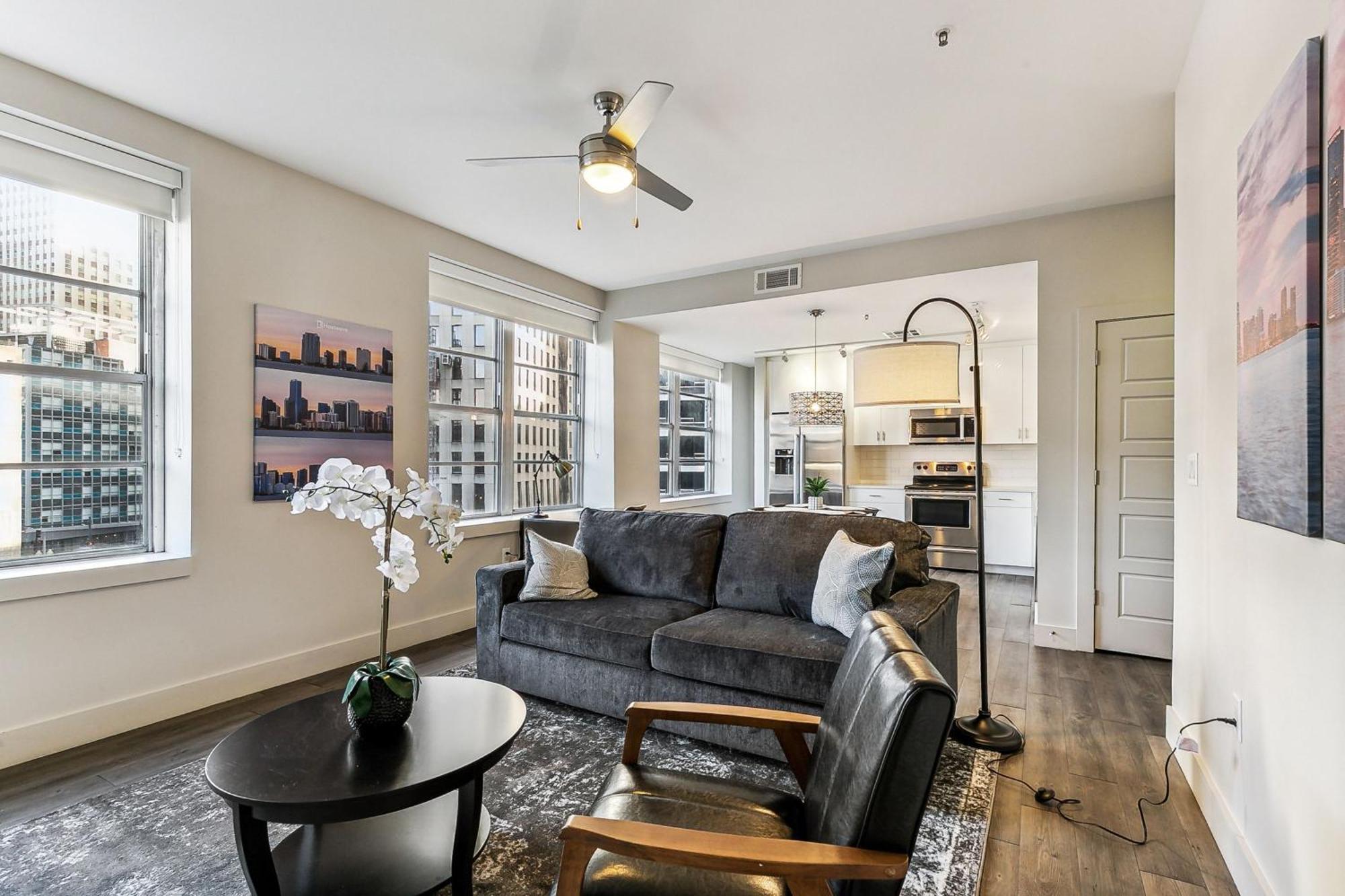 Apartment California Building By Hosteeva *
