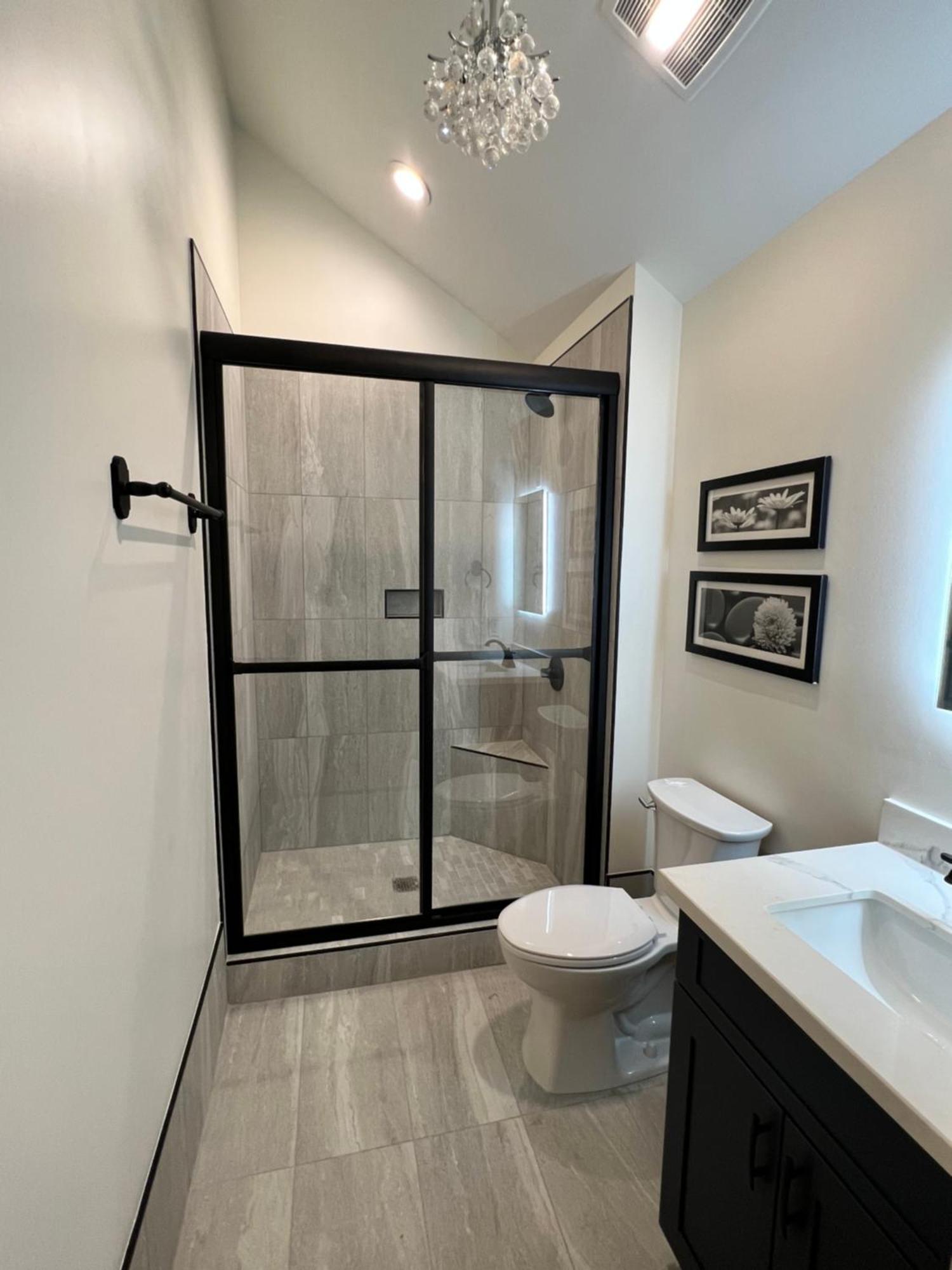 Entire W/ Party Rooftop - A Block Away From Parades * New Orleans