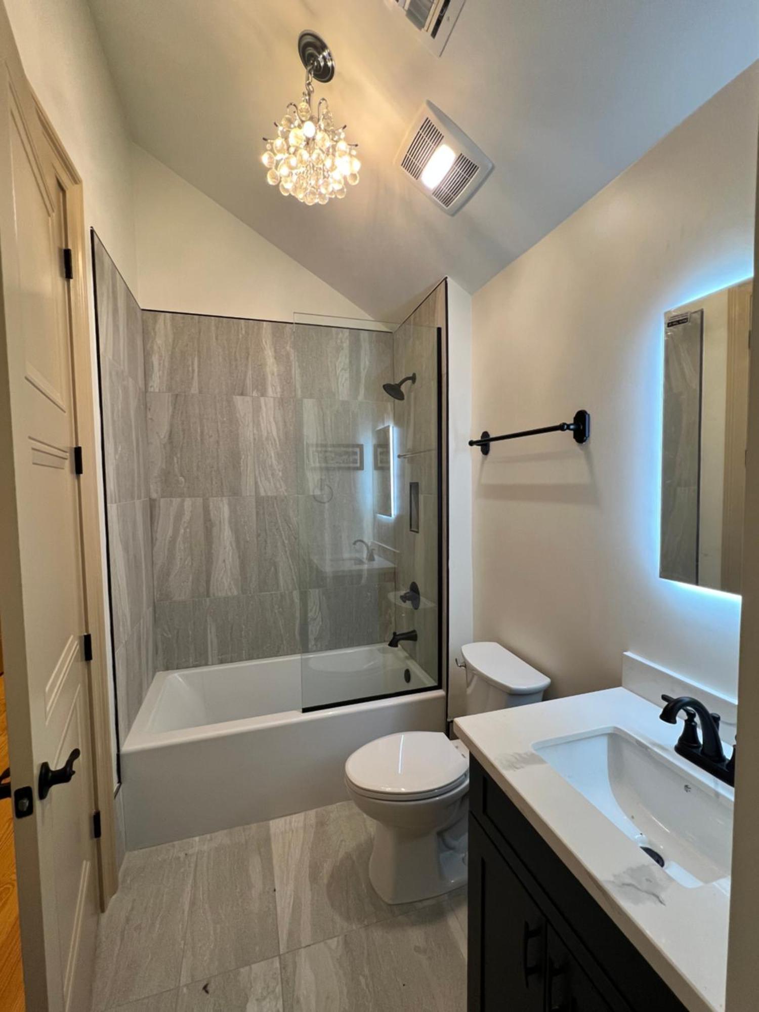 Apartment Entire W/ Party Rooftop - A Block Away From Parades New Orleans