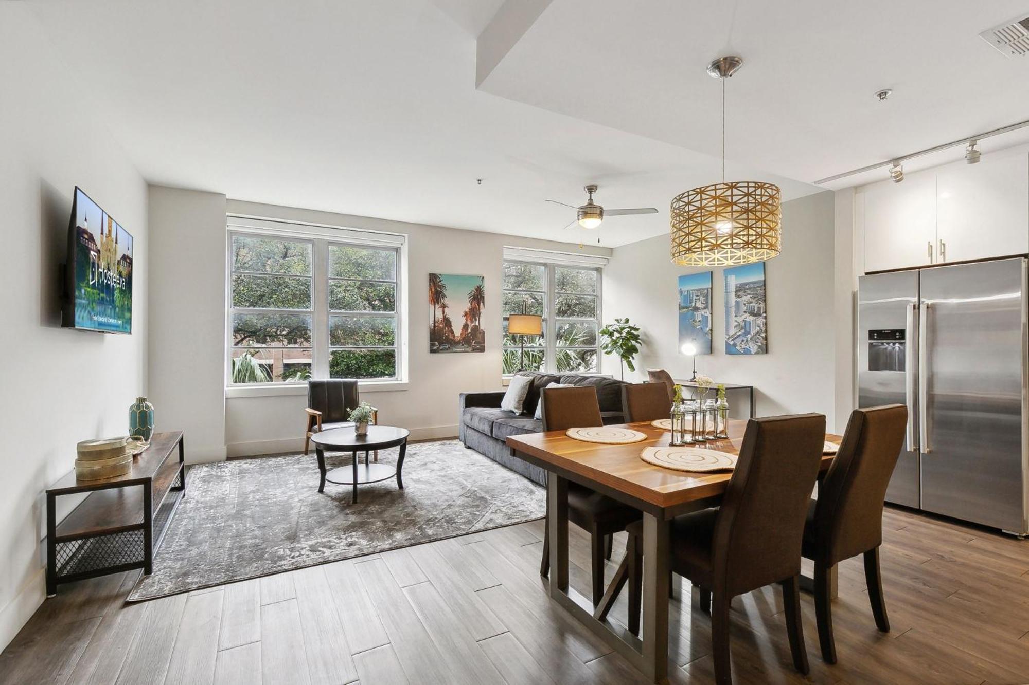 Apartment California Building By Hosteeva