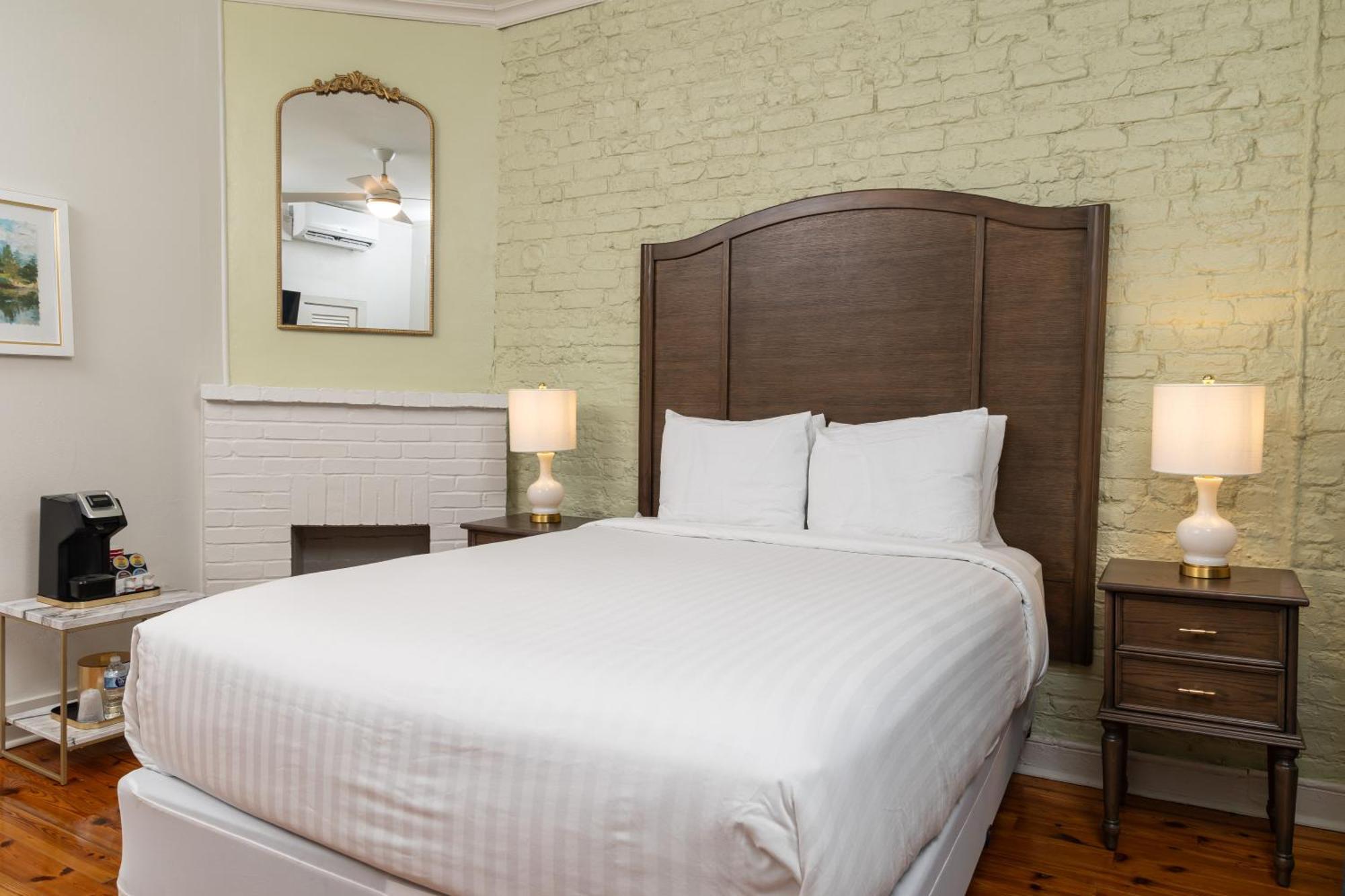 Inn On Ursulines, A French Quarter
