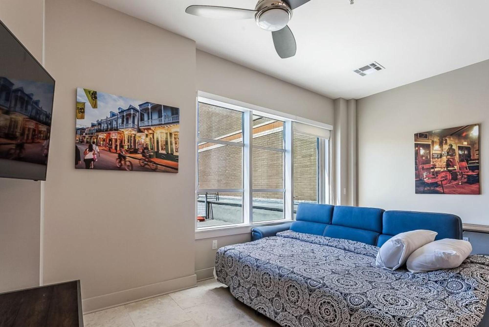 Apartment 2br Spacious Downtown *