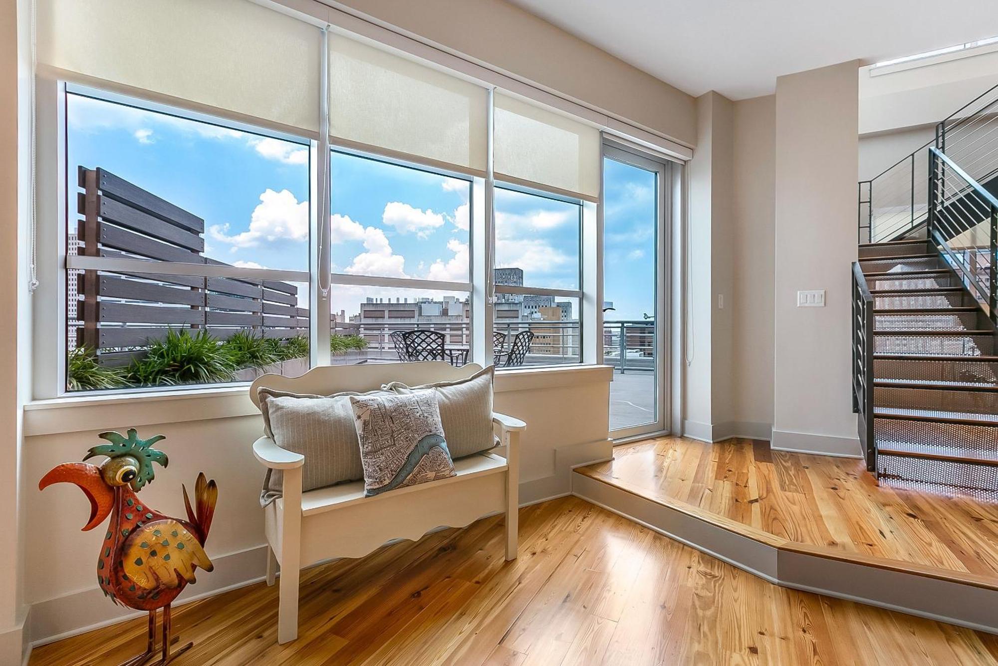Apartment 2br Spacious Downtown *
