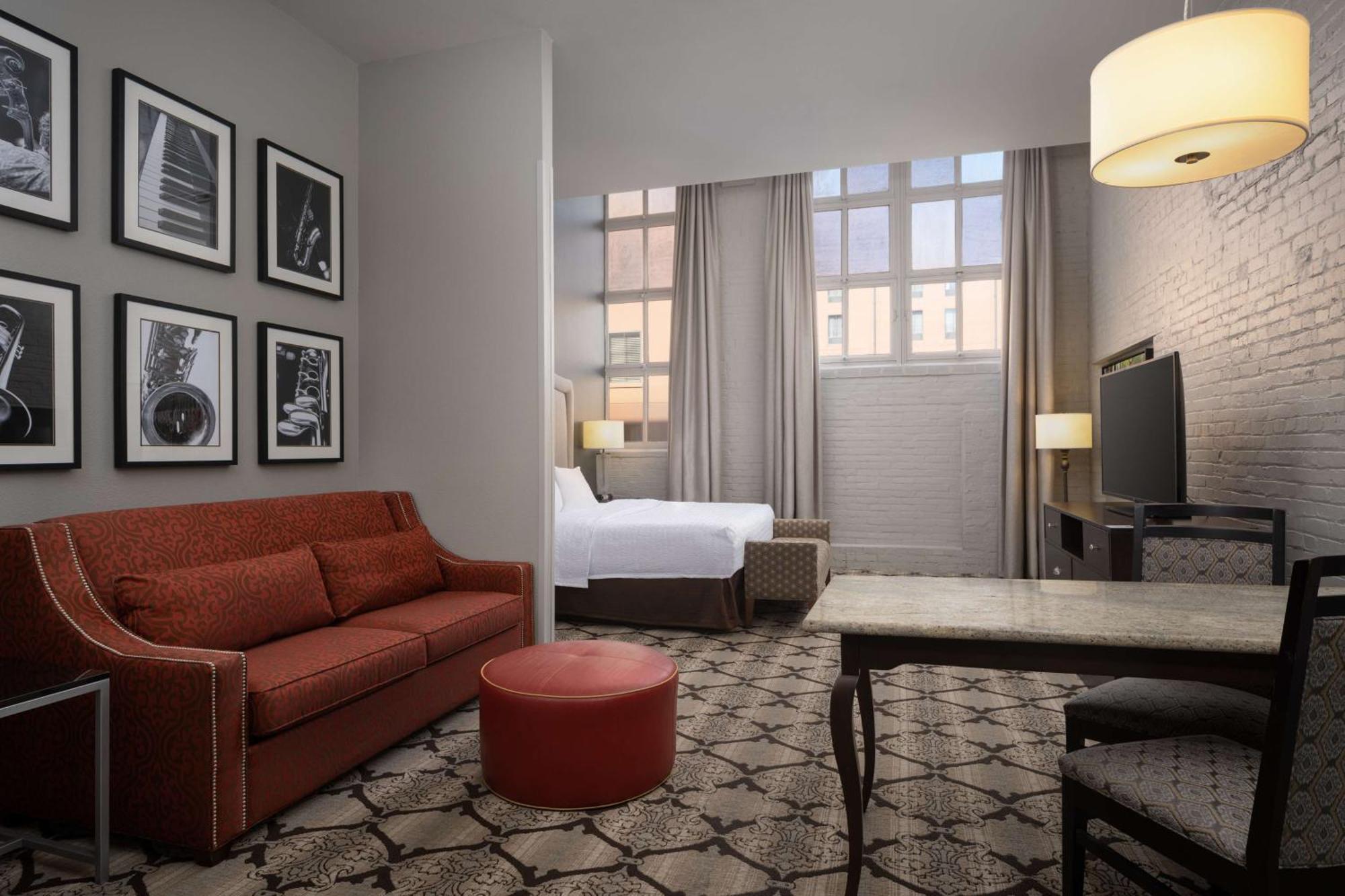 Hotel Hampton And Convention Center New Orleans