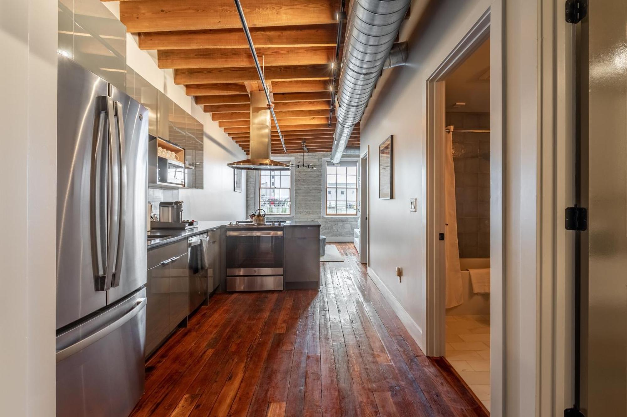 Ironworks Building Apartment *