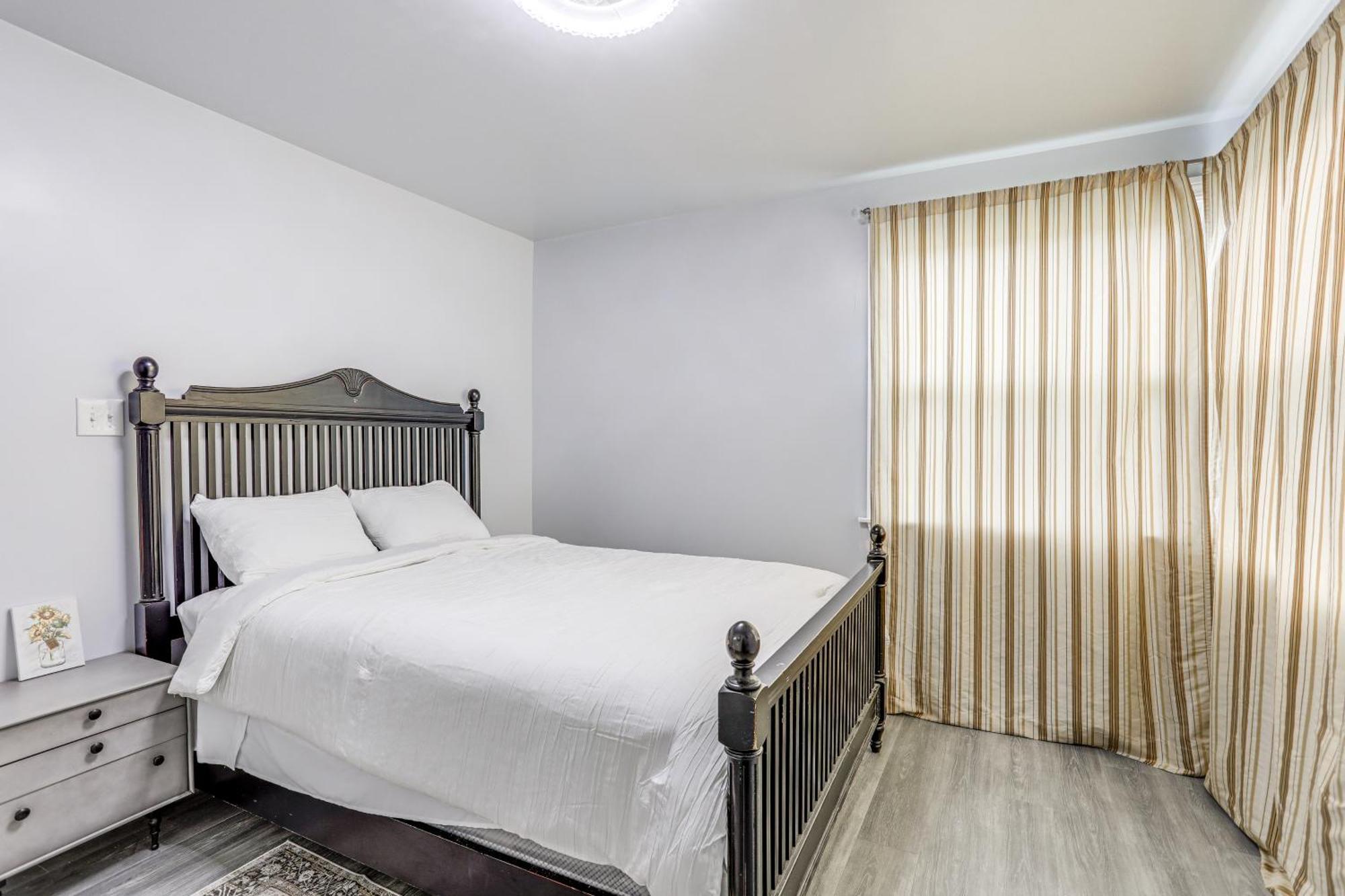 Bright Near Pontchartrain! Holiday home
