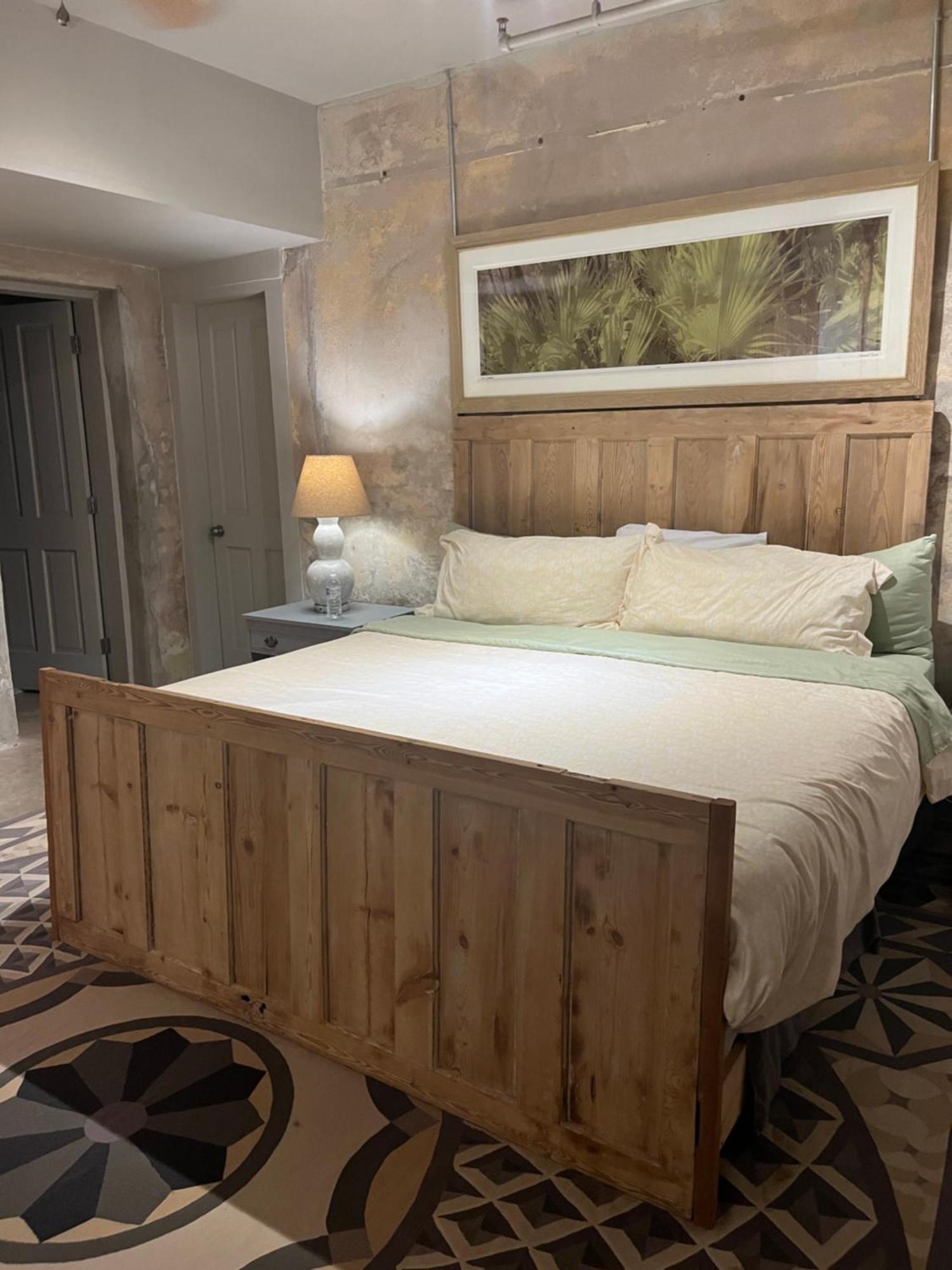 Premier Apartment