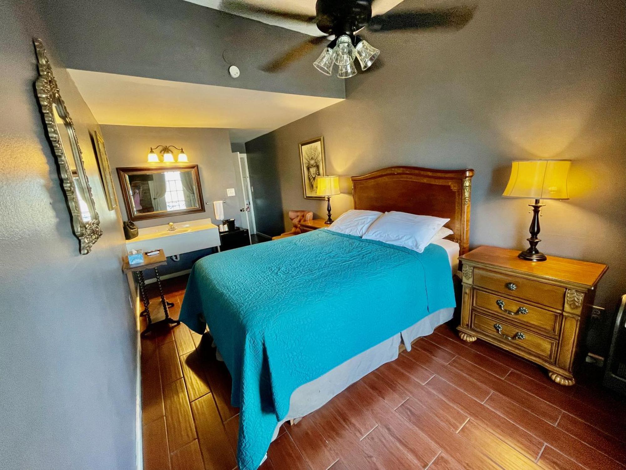 Convento Hotel
