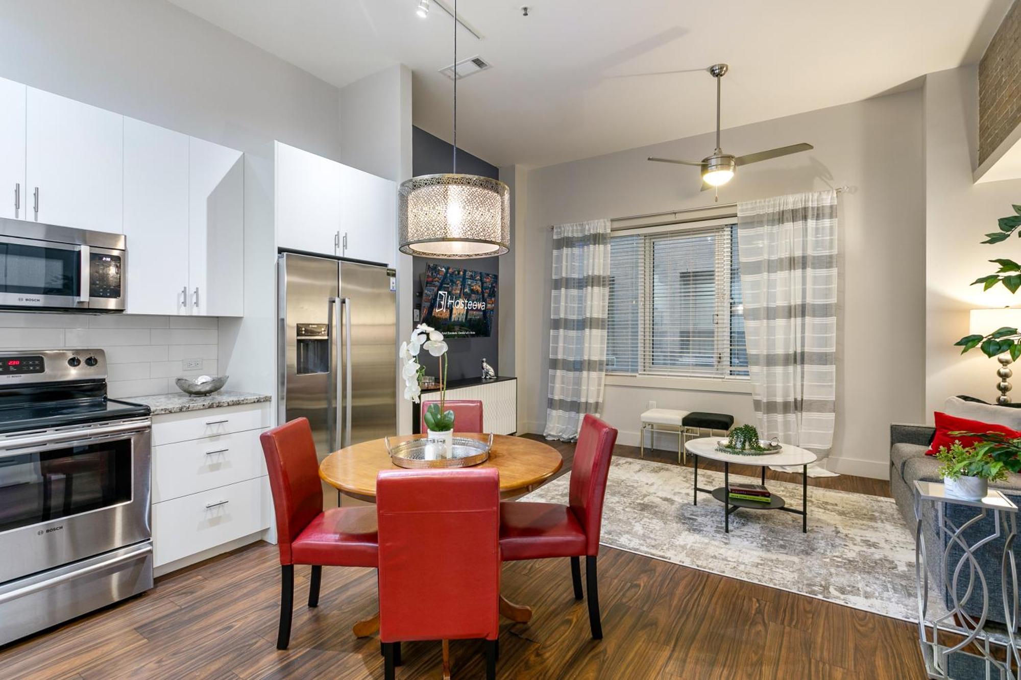 Stylish Walking Distance To Local Attractions Of New Orleans