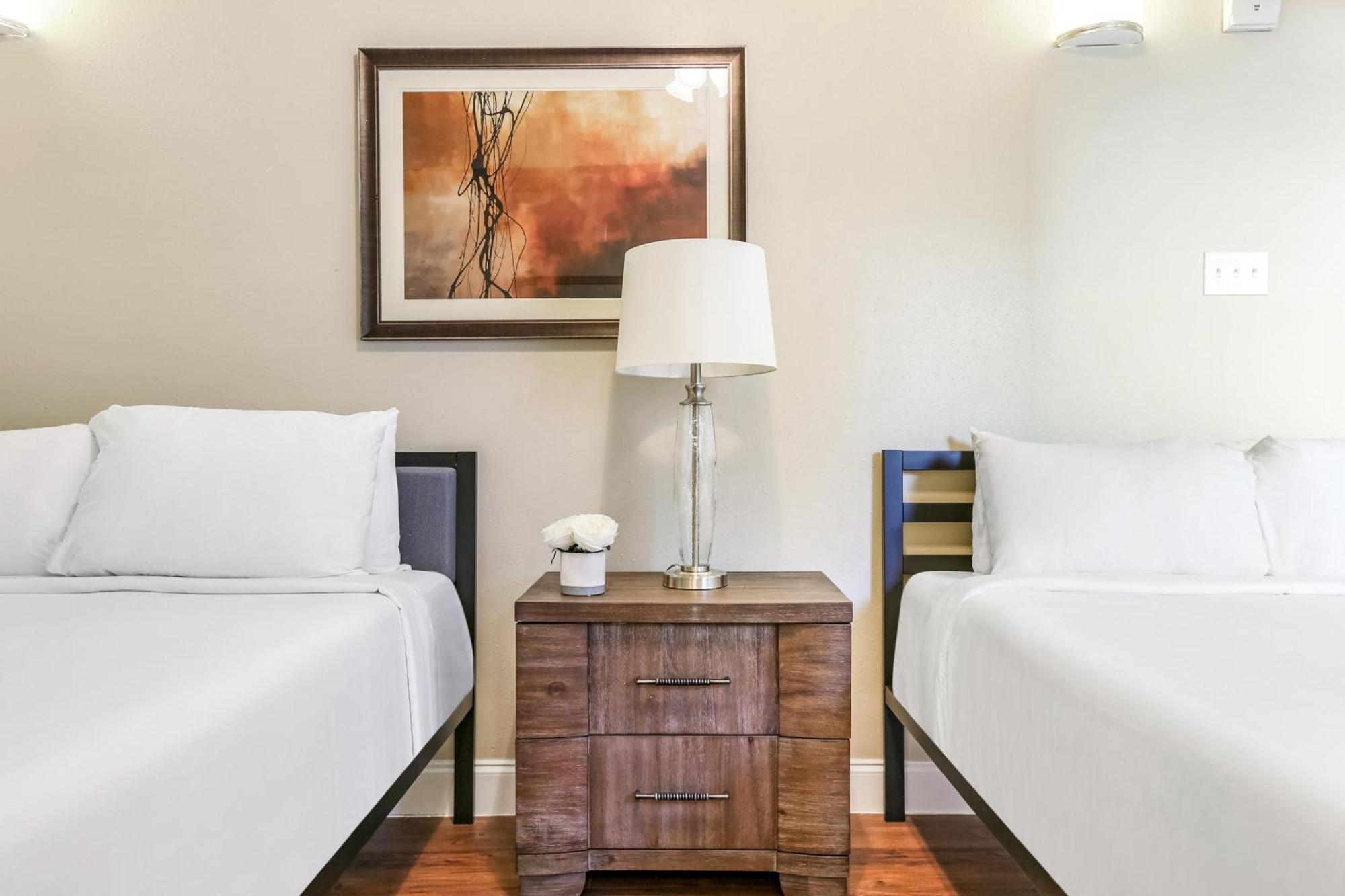 Apartment Stunning Near French Quarter
