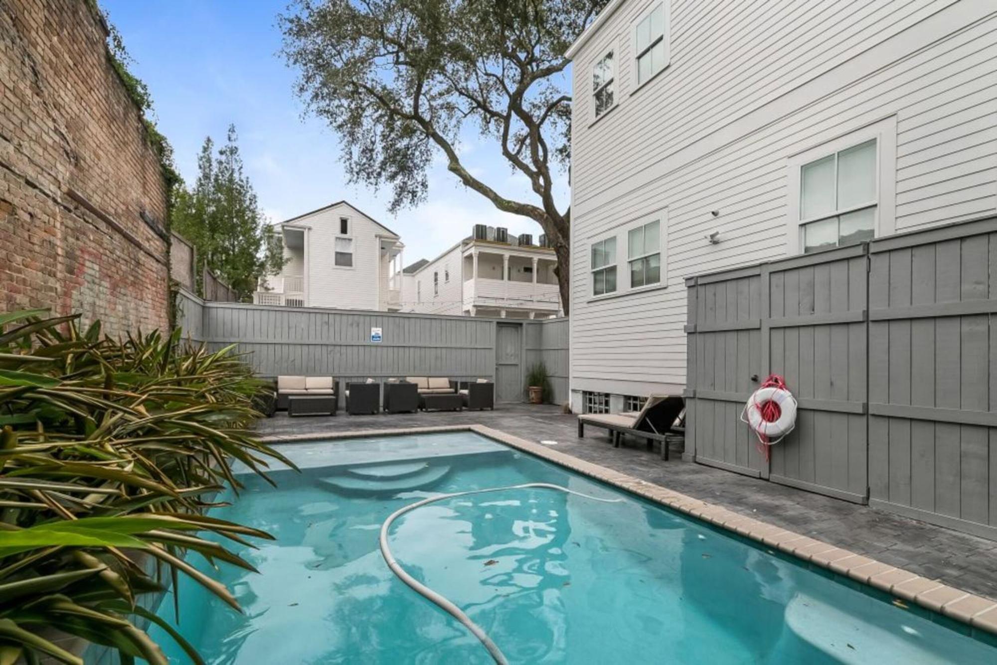 Stunning 3br On Carondelet By Hosteeva New Orleans
